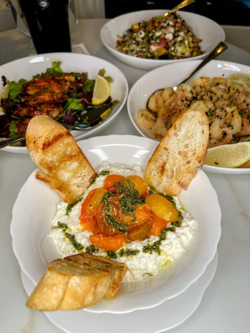 Eddie's Bistro & Bar, business photo 7