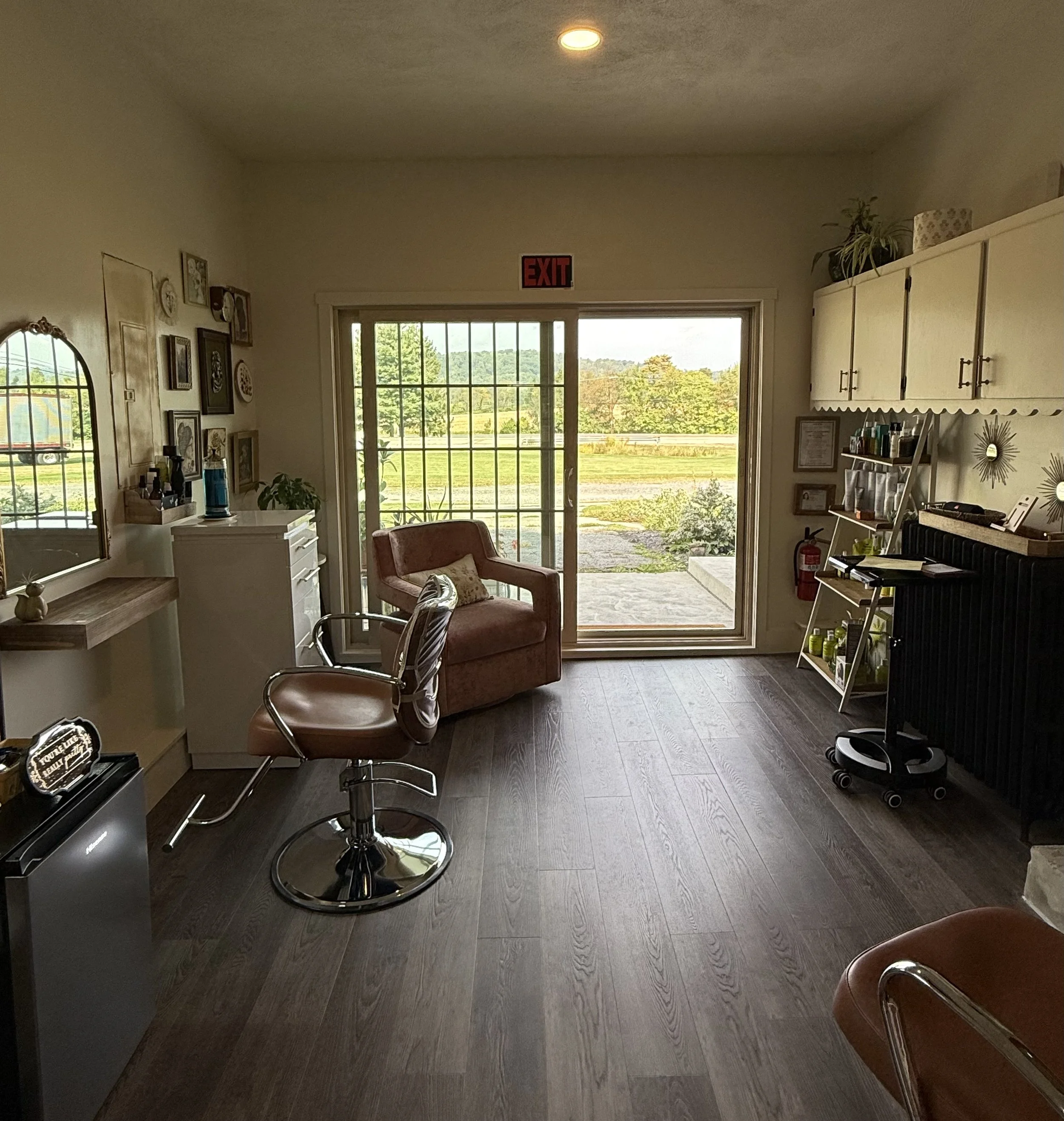 Curly hair salon Joy Beauty Bar