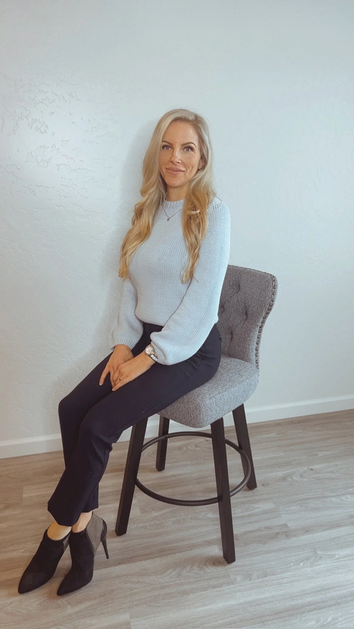 Courtney Moore, LCSW- somatic therapy for women in Florida- Naples, Sarasota, Miami