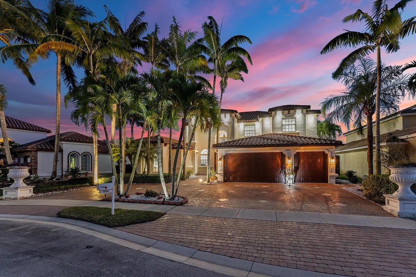 9886 Via Bernini, Lake Worth, FL 33467