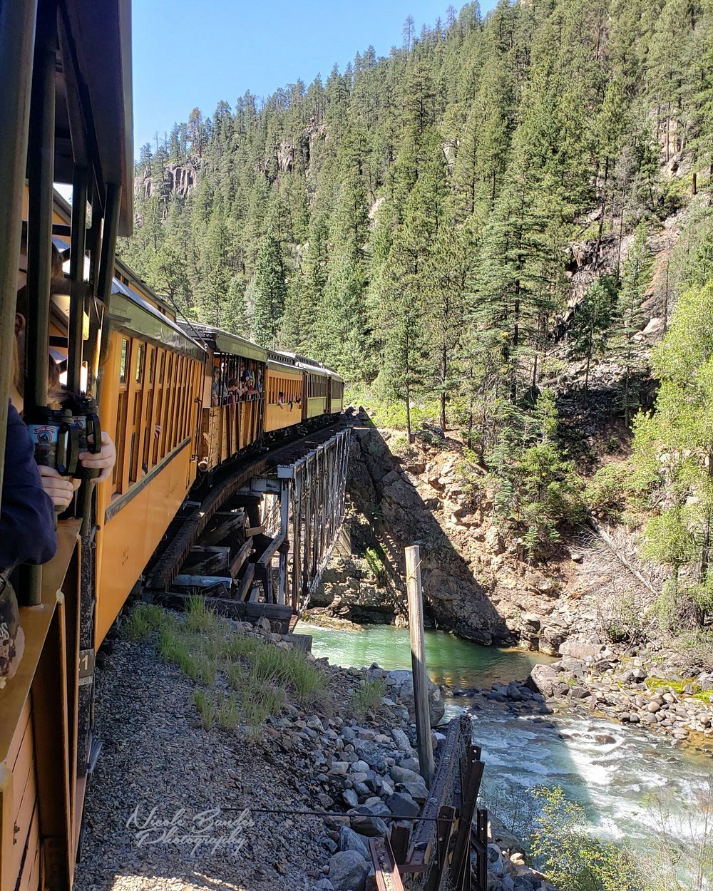 silverton-train.jpg