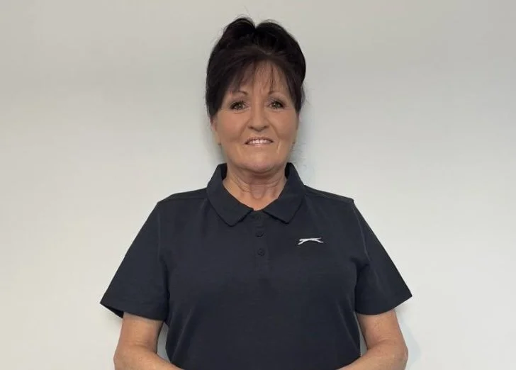 Portrait photo of Debbie, assistant physiotherapist