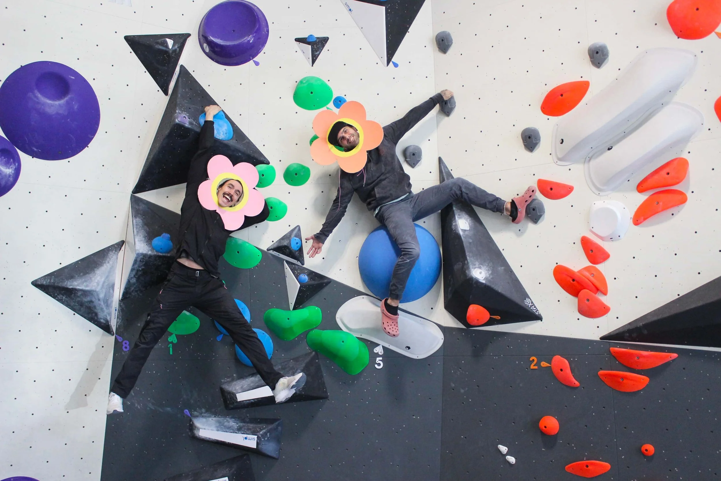 Climbing gym with social and community climbing events, competition
