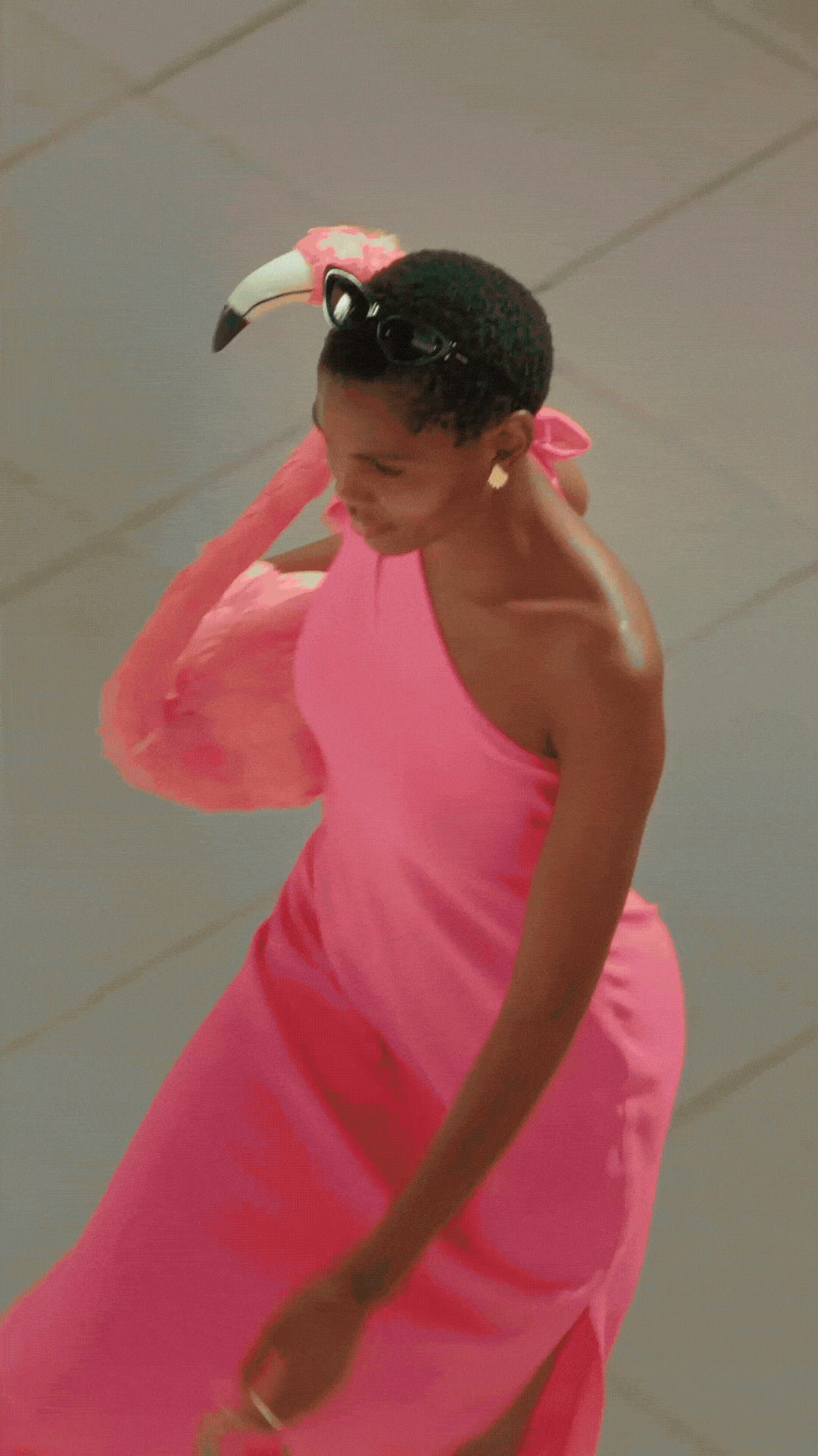 AdobeExpress-SOCIALEDITS_FAITH_05_5SEC_10_FRMS_9x16_WIP_001-MP4-ezgif.com-optimize.gif
