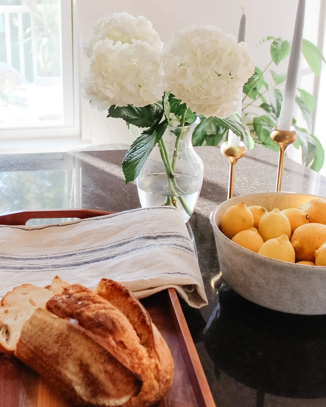 Spring is in the air! 
🪺 Birds are singing 
💐 Flowers are blooming 
☀️ Longer, sunnier days are here

Whether it&rsquo;s adding pops of color, updating your patio, incorporating natural elements, or even planning a bigger transformation, a new seas