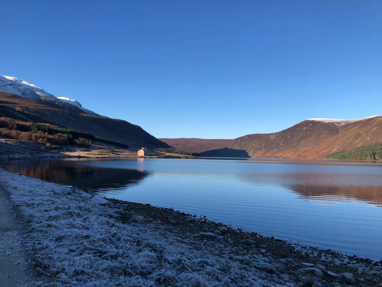 highland-wilderness-house-lake2.1280x0.jpeg