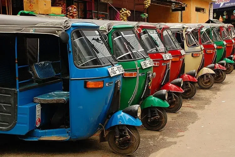 sri-lanka-tuk-tuks.webp