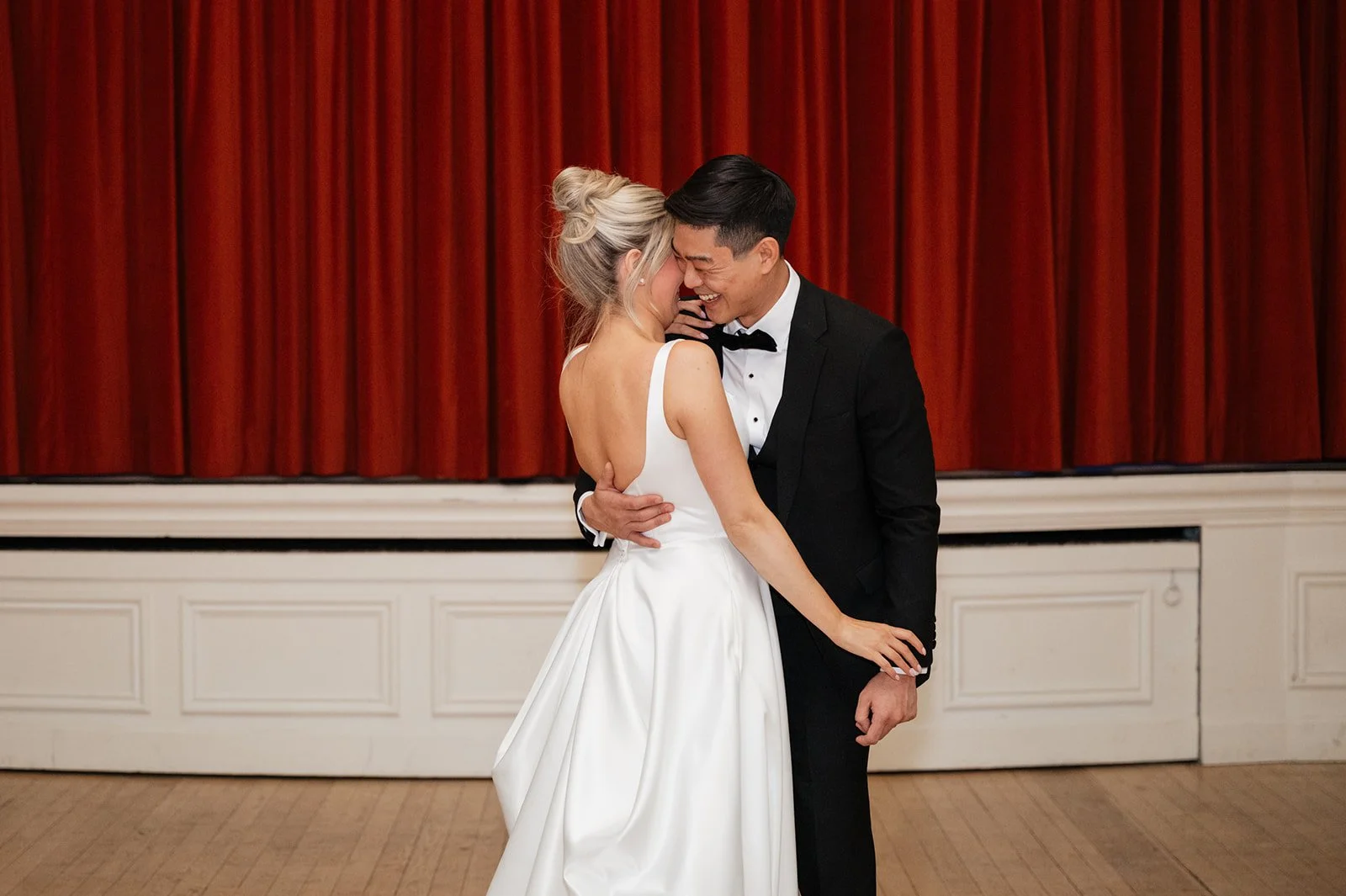 Fairmont-Royal-York-Wedding-Dance-Floor.jpg