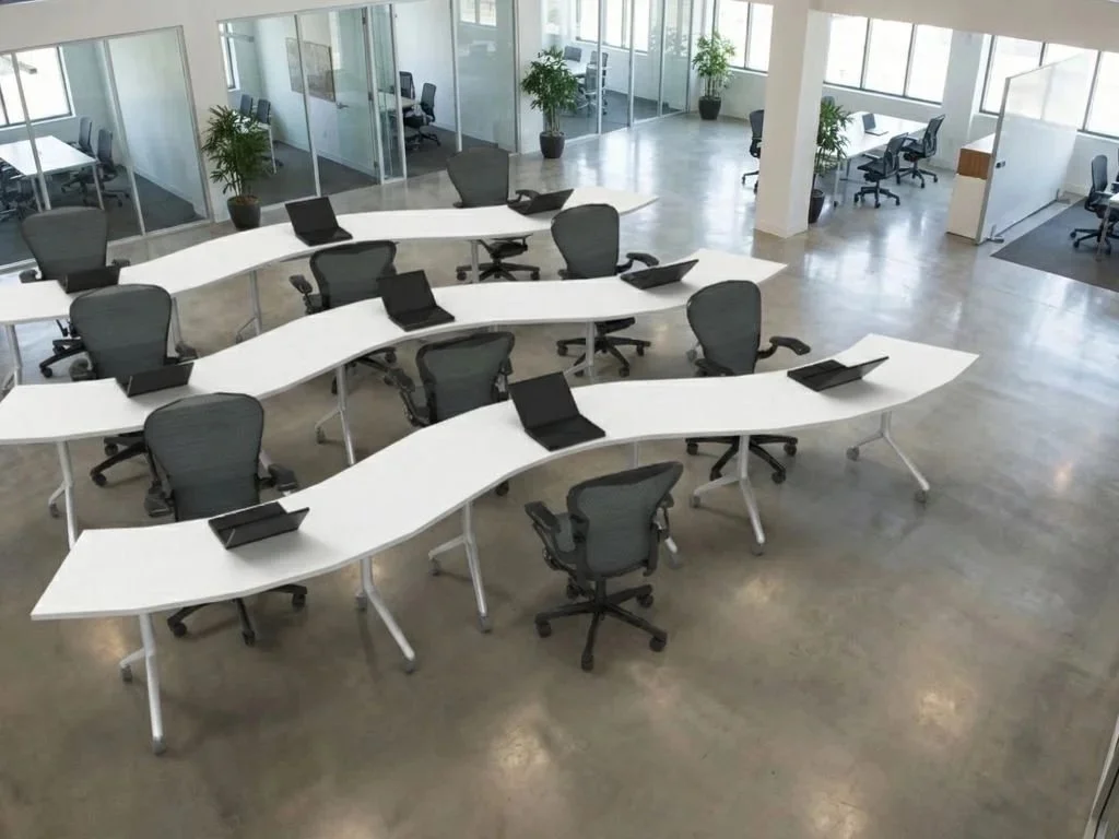 fluidconcepts-twist-training-tables_55053620559_o.jpg