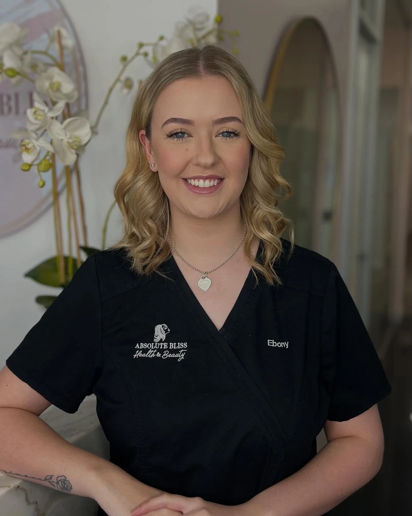 Are you ready to kickstart your beauty career or add new skills to your toolkit? Starting this October, Ebony is offering exclusive 1:1 lash training, where you can become certified in:

Classic Eyelash Extensions and/or Lash Lift &amp; Tints. 

With