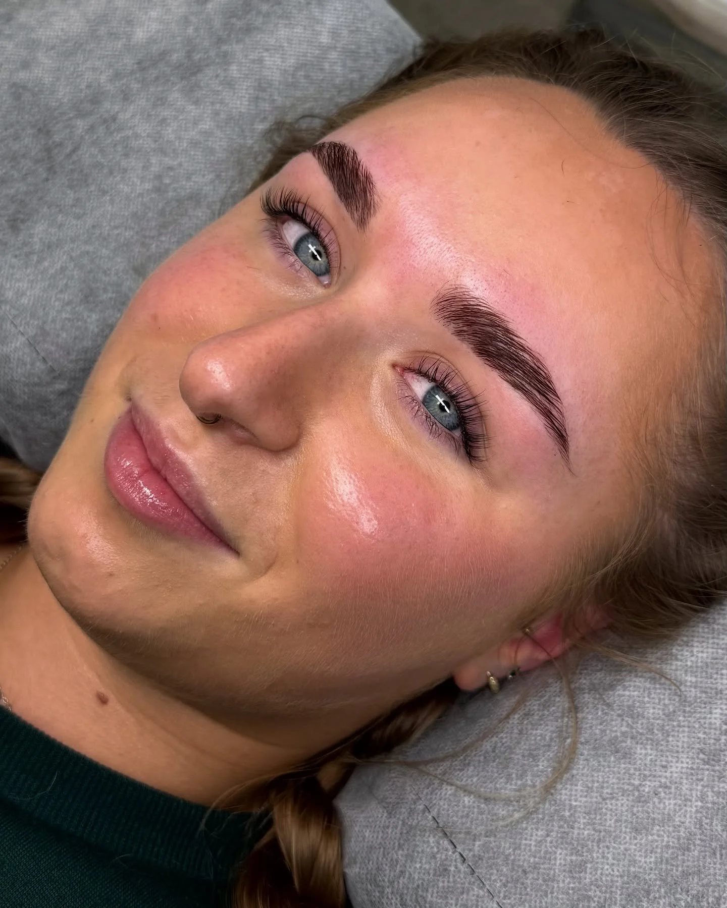 A full transformation featuring our Korean Lash Lift &amp; Tint + Brow Lamination combo ✨

Giving the look of classic lashes without extensions 🤩