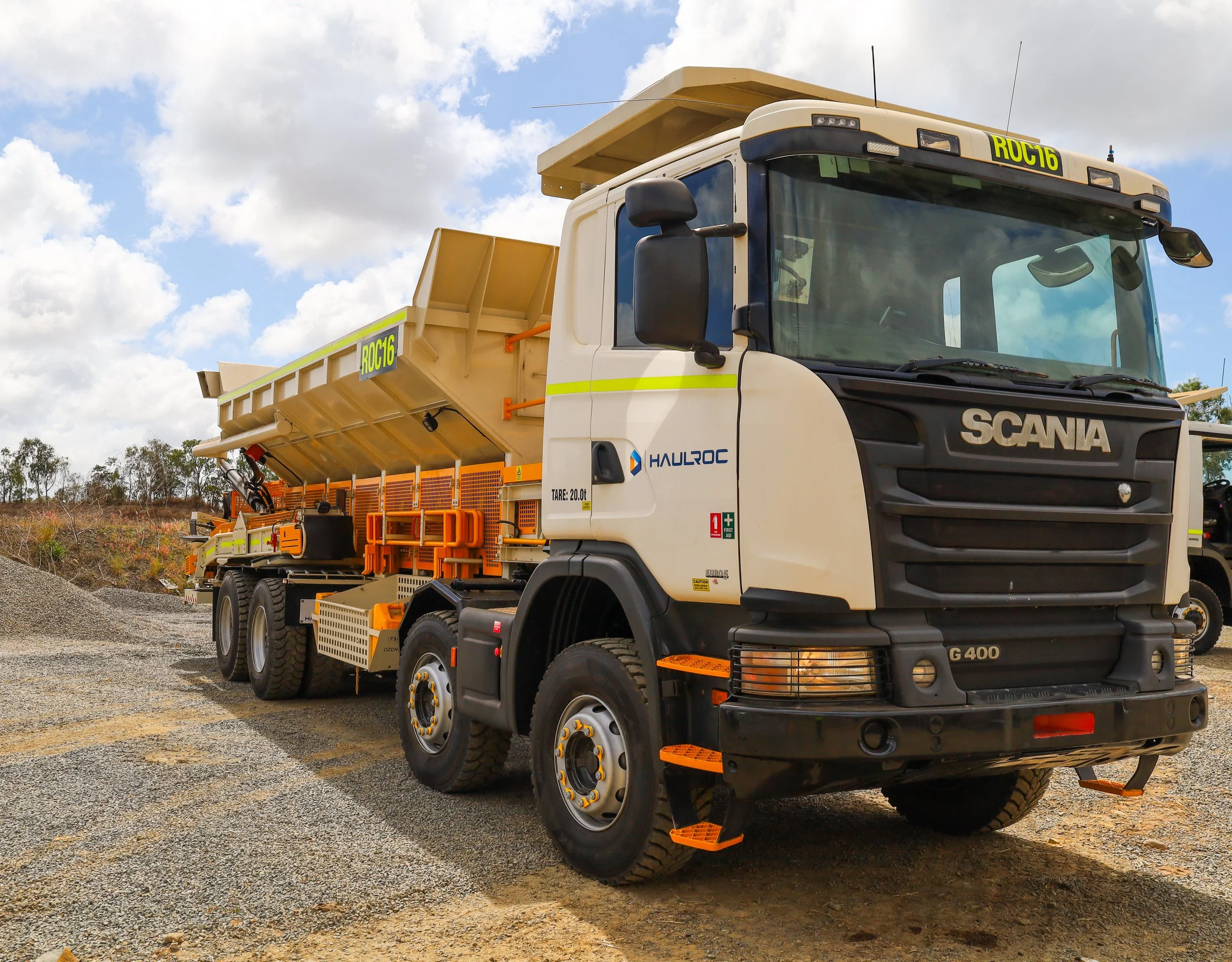 Scani 8x4 Dual Purpose Aggregate Stemming Truck in Bowen Basin