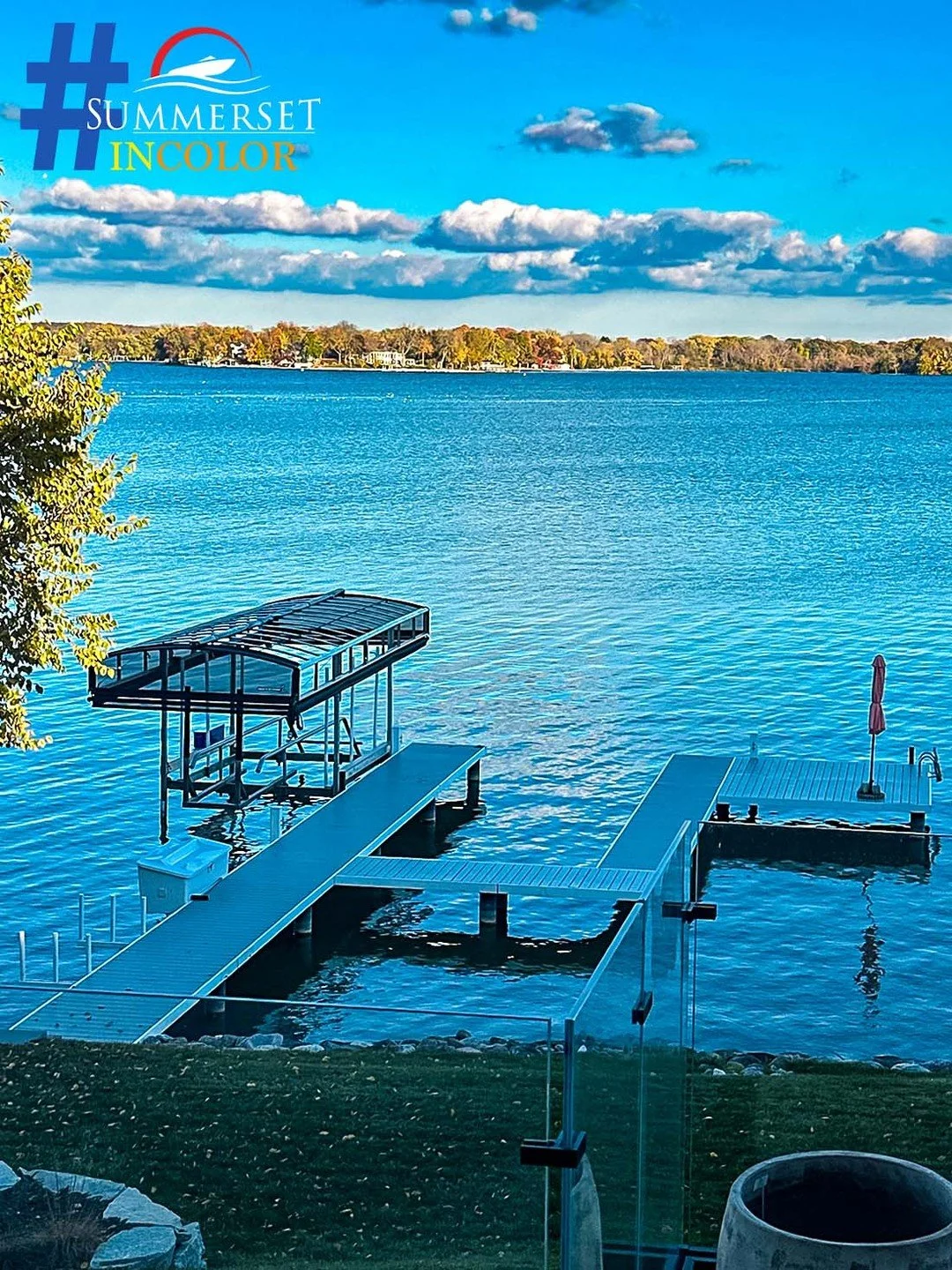 The Lifetime All Seasons Pier on Lac La Belle is impressive year-round, but it truly shines against the backdrop of blue skies and crisp fall reflections. A big thank you to John Harris for sharing this stunning photo with us.

Learn more using the l