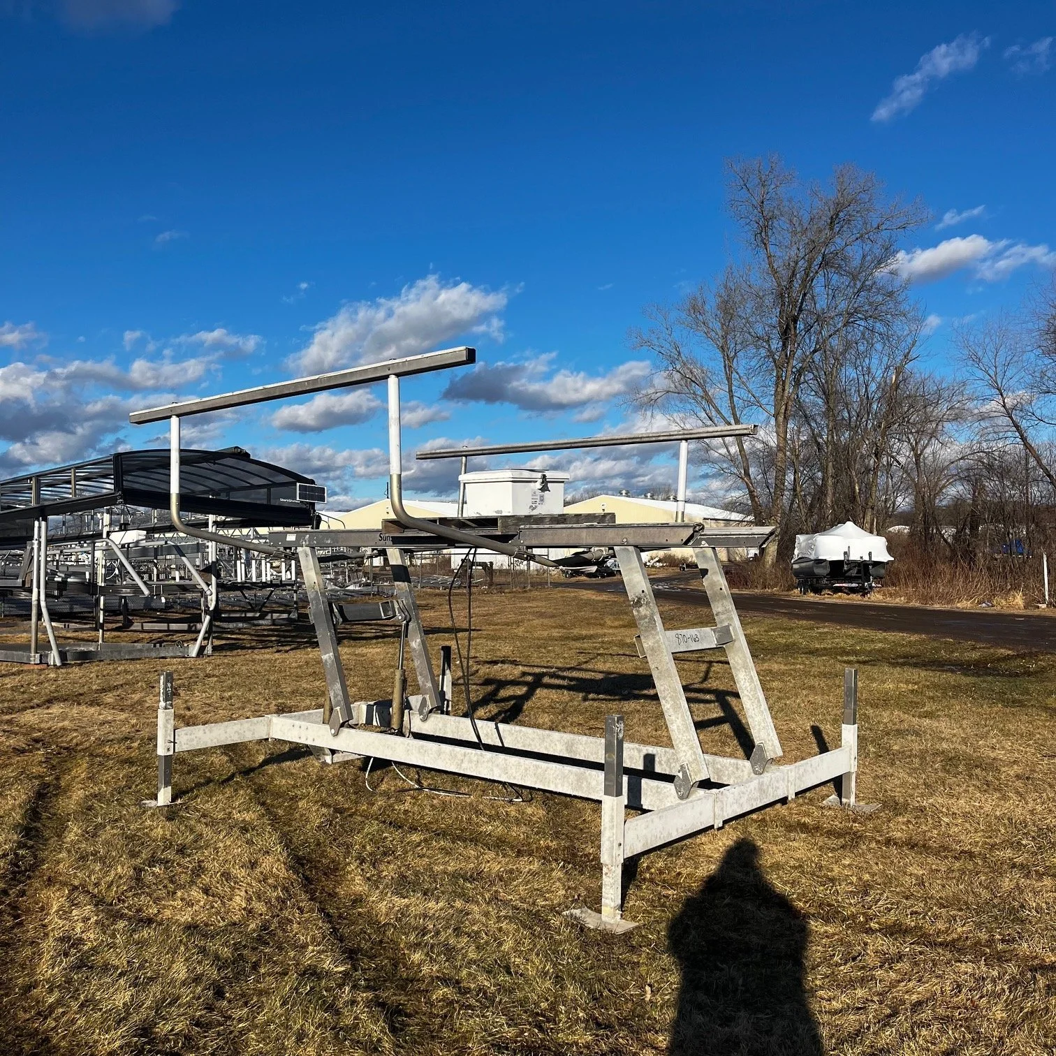 Used SunStream 6,000 lb Boat Lift (870-163)