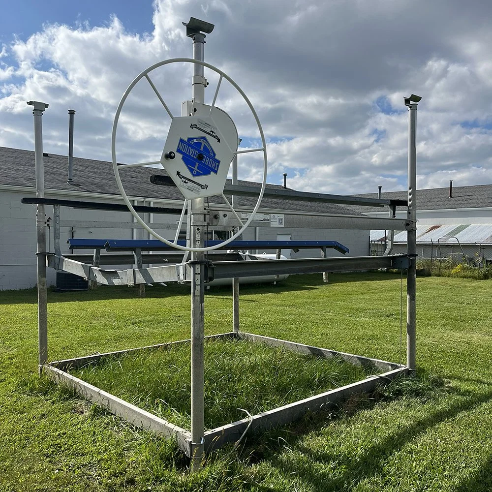 Used ShoreStation 4,000lb Manual Boat Lift – 120″ Wide (Left Set) (870-241)