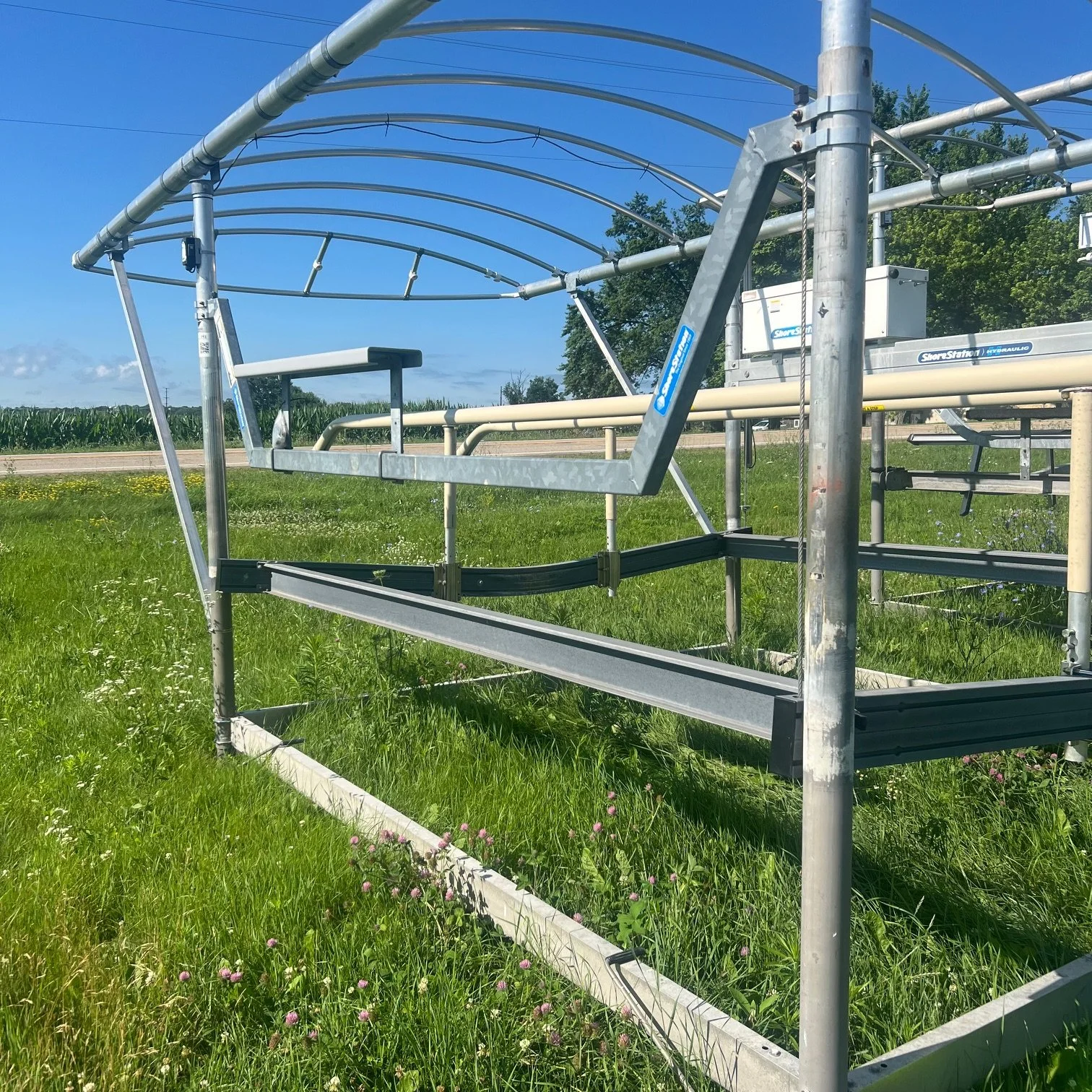 Boat Lift.jpg