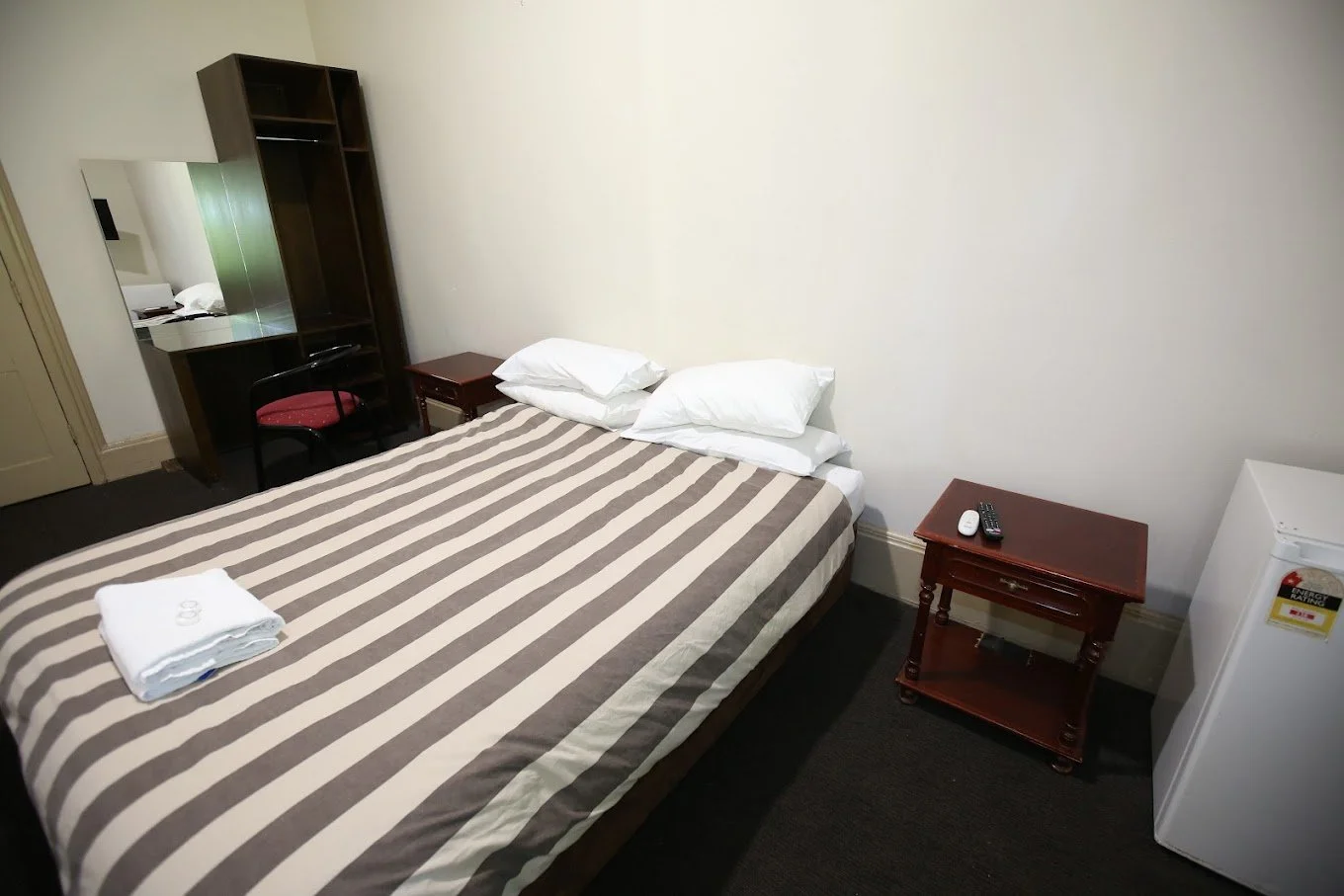 Accommodation — Hotel Metro