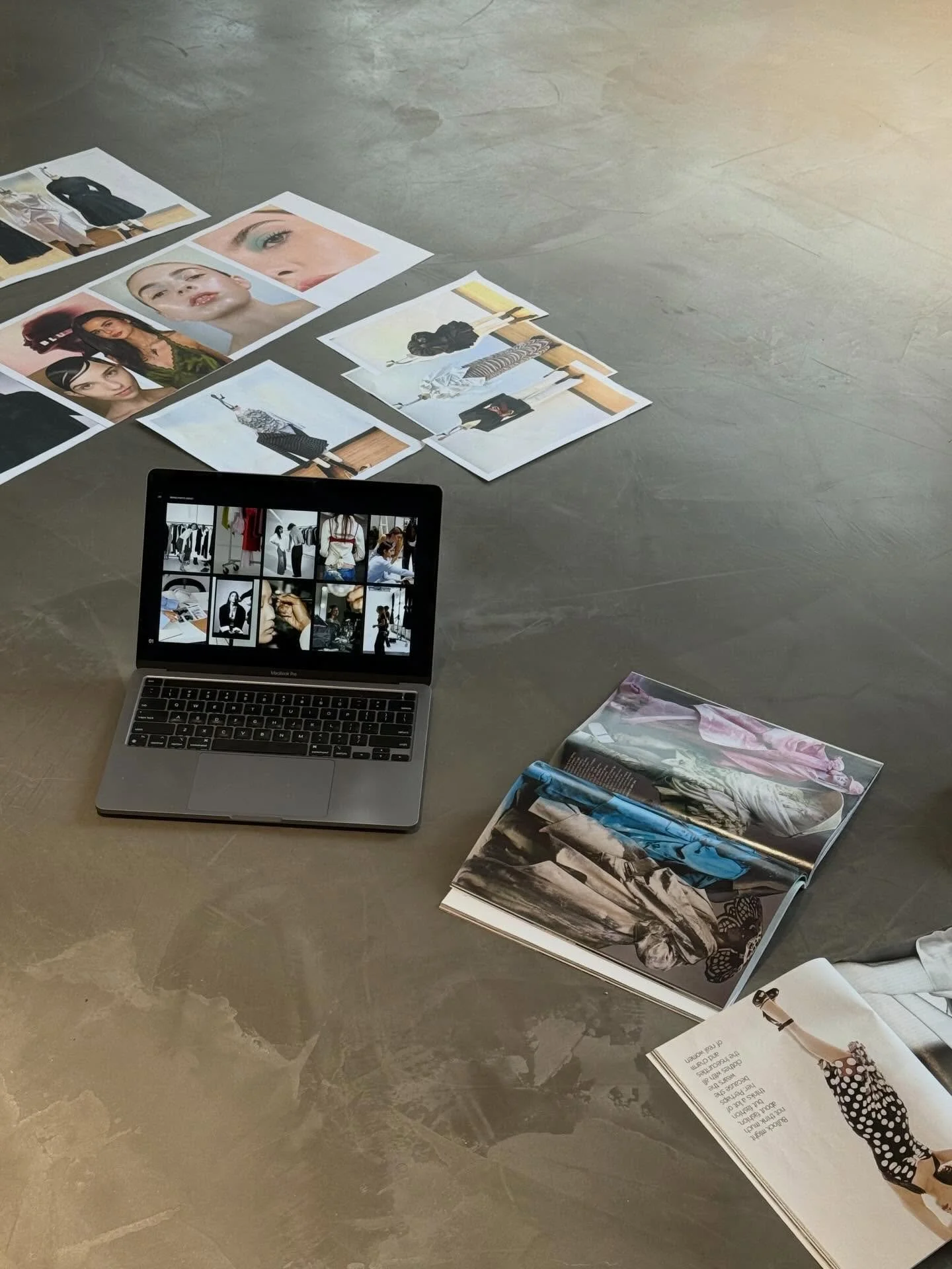 A few more behind the scenes moments from Sunday&rsquo;s shoot. 

💻 Moodboards in every medium
👚 Blouses layered on blouses
💭 Creative corners in The Frame
🫡 A makeup artist is always prepared
🤝 Pulling special pieces 
👄 Shades 
💄 JCI&rsquo;s 