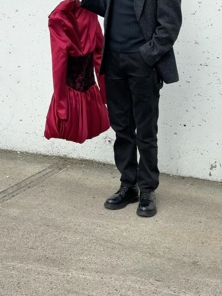 Busy making things about people making things 🌀 can you guess what fashion grad @manujzrs has been preparing for? Hint: it&rsquo;s happening this Saturday and there&rsquo;s a runway involved. 🪩

More to come this week&mdash;including the colour sto