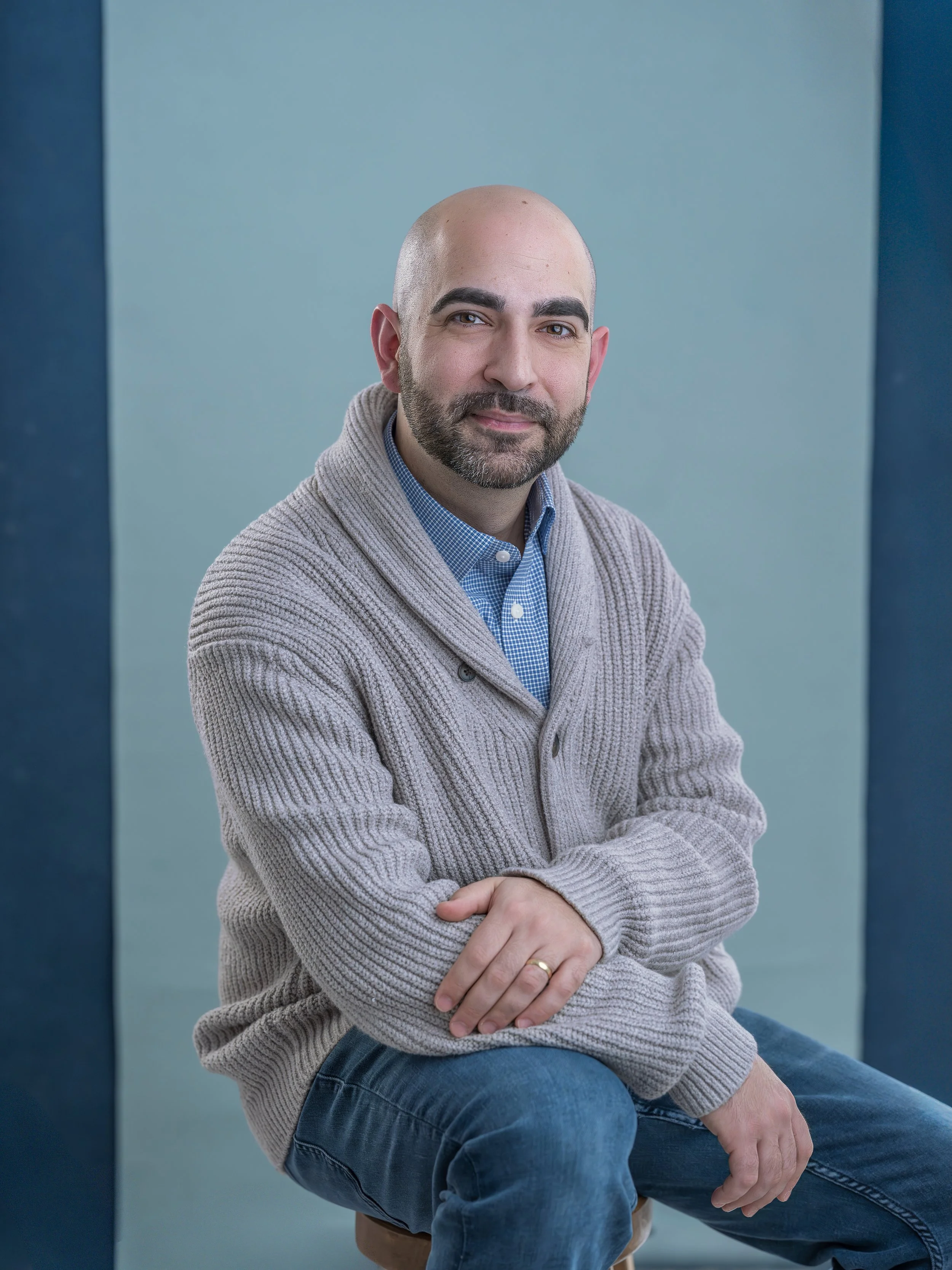 Psychotherapist providing oncology counseling and therapy for healthcare professionals in Massachusetts