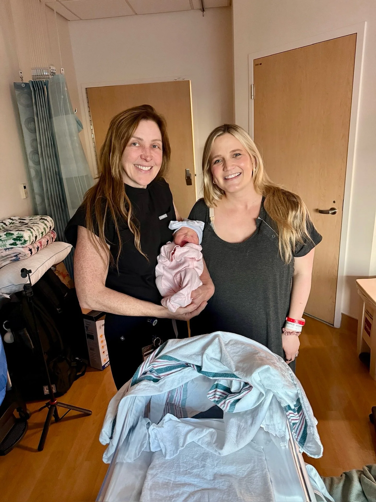 Welcoming baby Ivy into the world!!! 🥹💗 Dr. Colin delivered Ivy in December &amp; her sister Scarlett last year 🍼 we love you @alexamayrhodes!