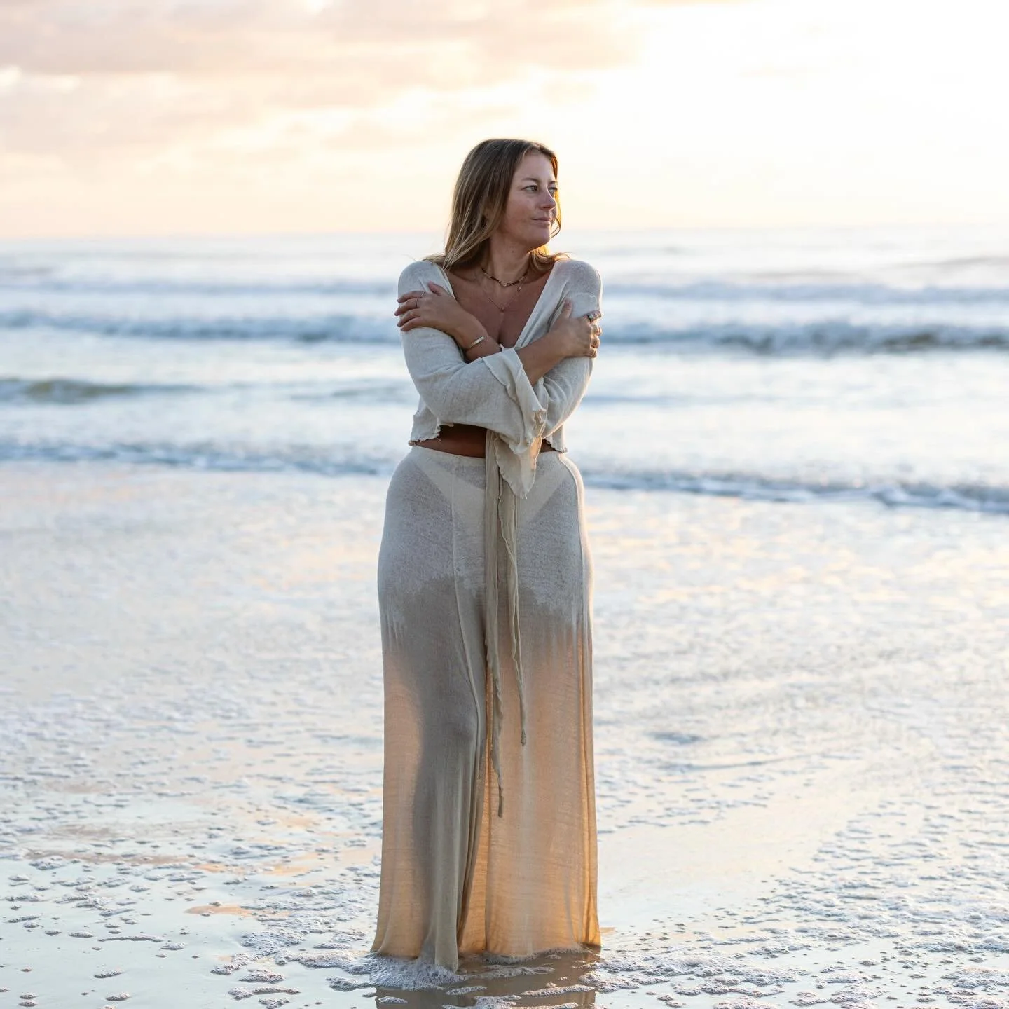 Balance ⚖️

Exactly what a session gently brings you back into. 

Nothing is too much &mdash; come exactly as you are.

This is your space to simply be.

A space where you are held, heard, and honoured.

A space where you can shed one tear, let out a