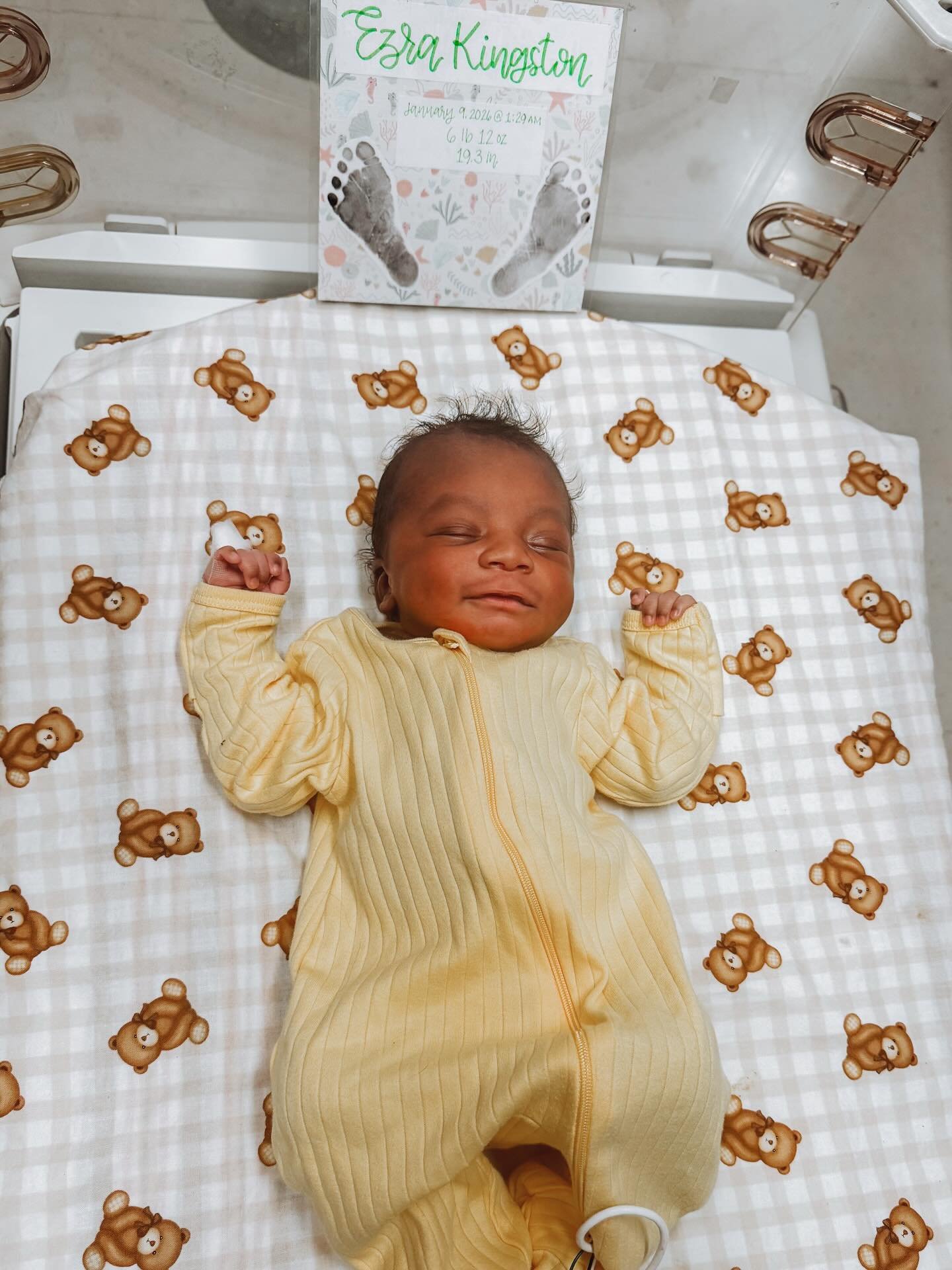 Congratulations to FLS family Zach and Hannah on the adoption of their son Ezra this month! God put all the pieces together in His perfect timing. Baby Ezra is so loved by his birth family and adoptive family 🤍