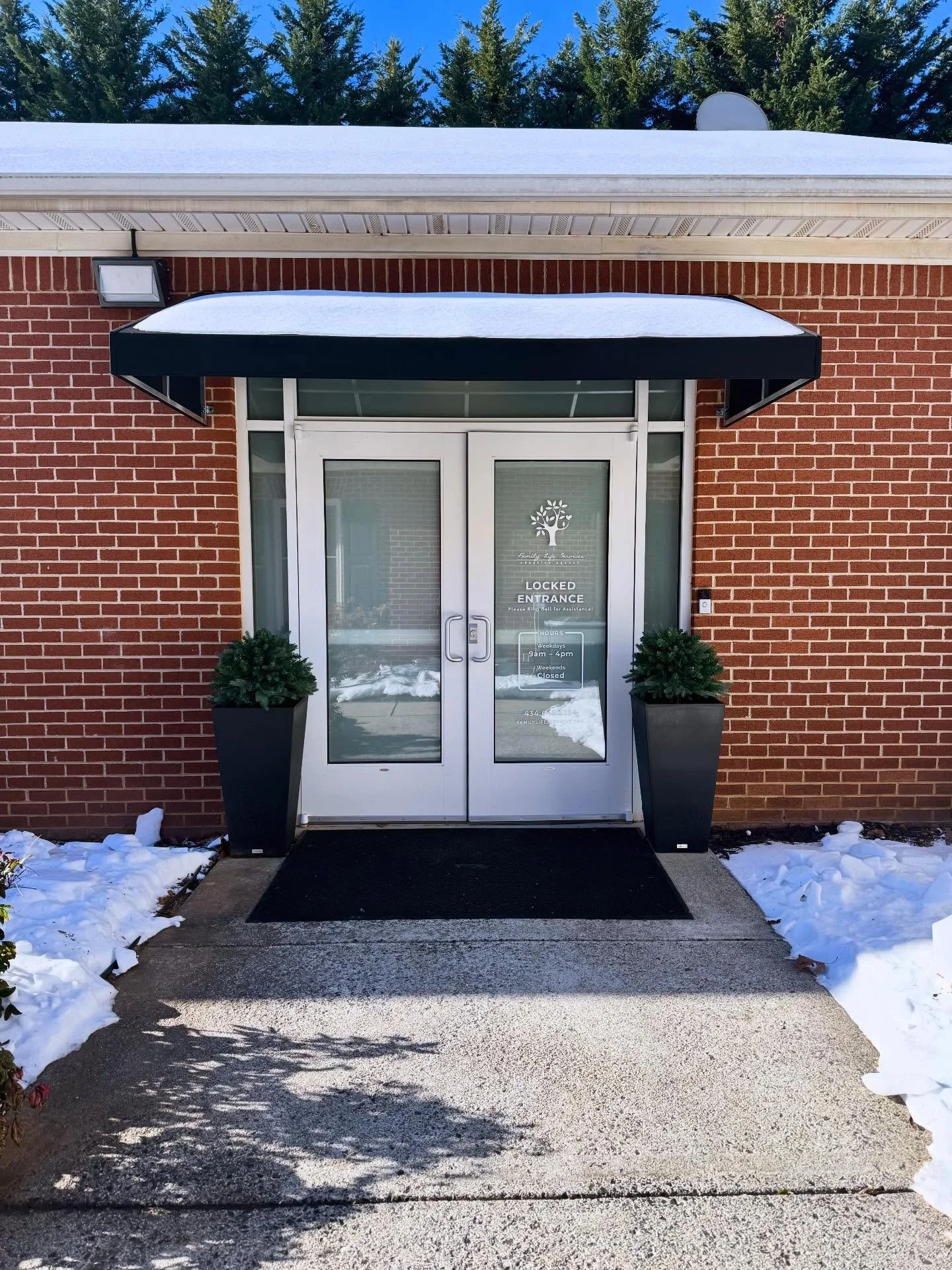 We are back to regular office hours this week AND we have heat! 🙌🏼