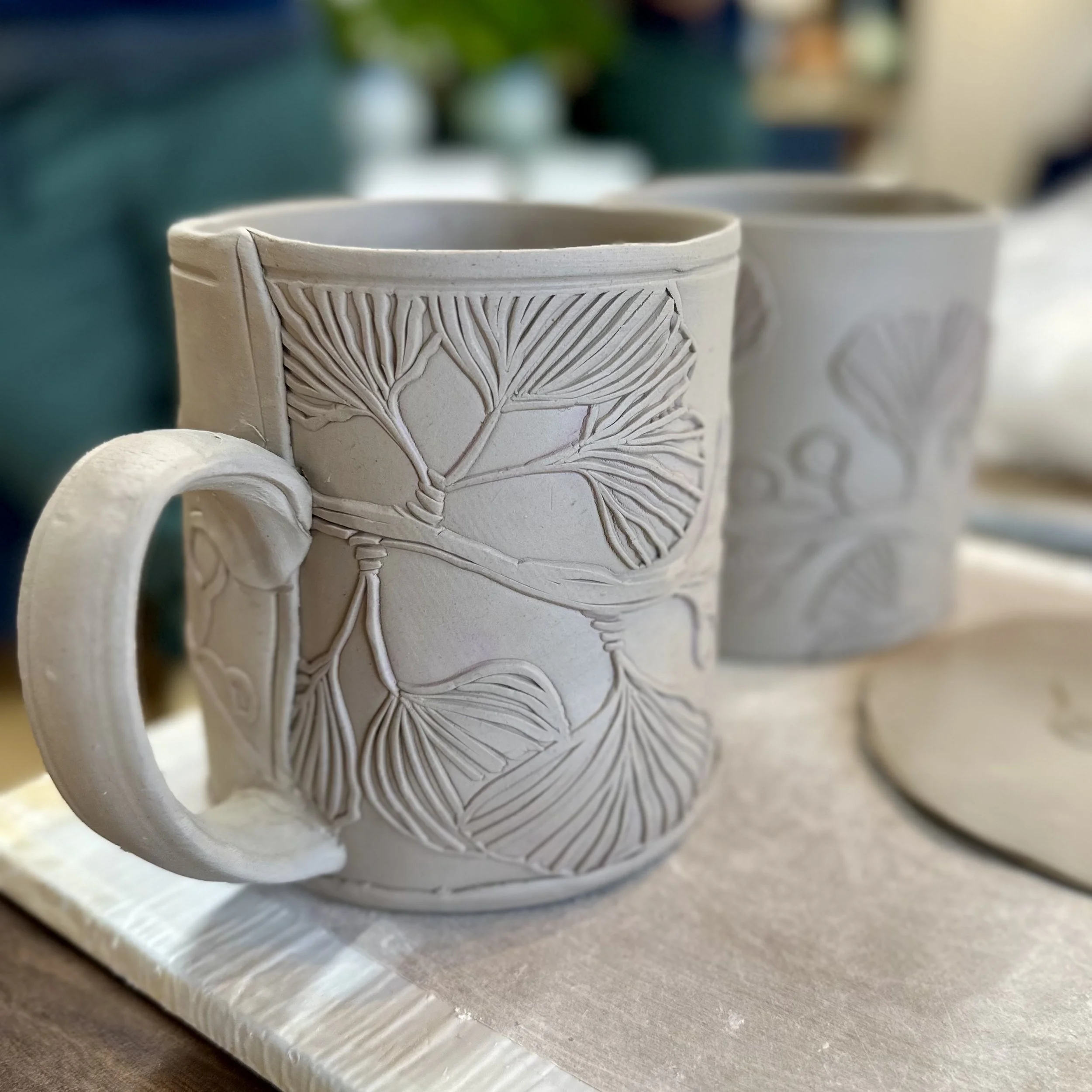 Textured Mug Workshop with Amy Kastelin