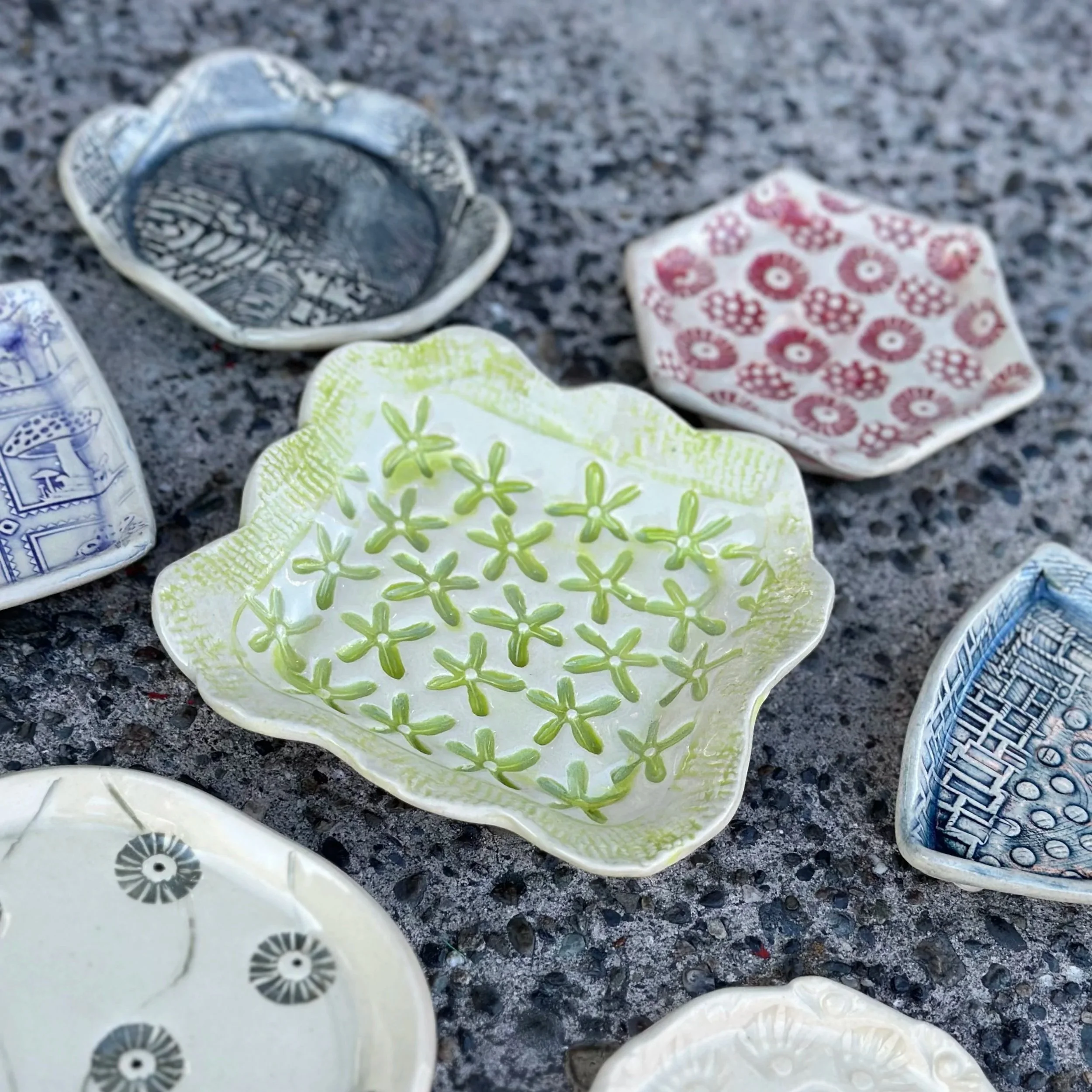 Ceramic Trinket Dishes with Amy Kastelin