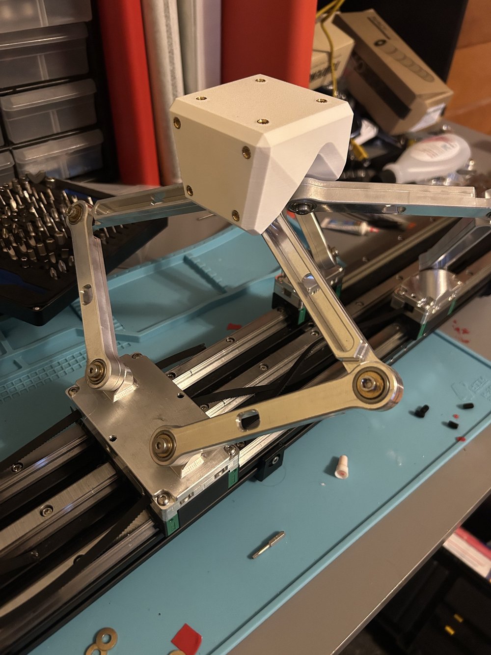 Parallel Axis Tripteron