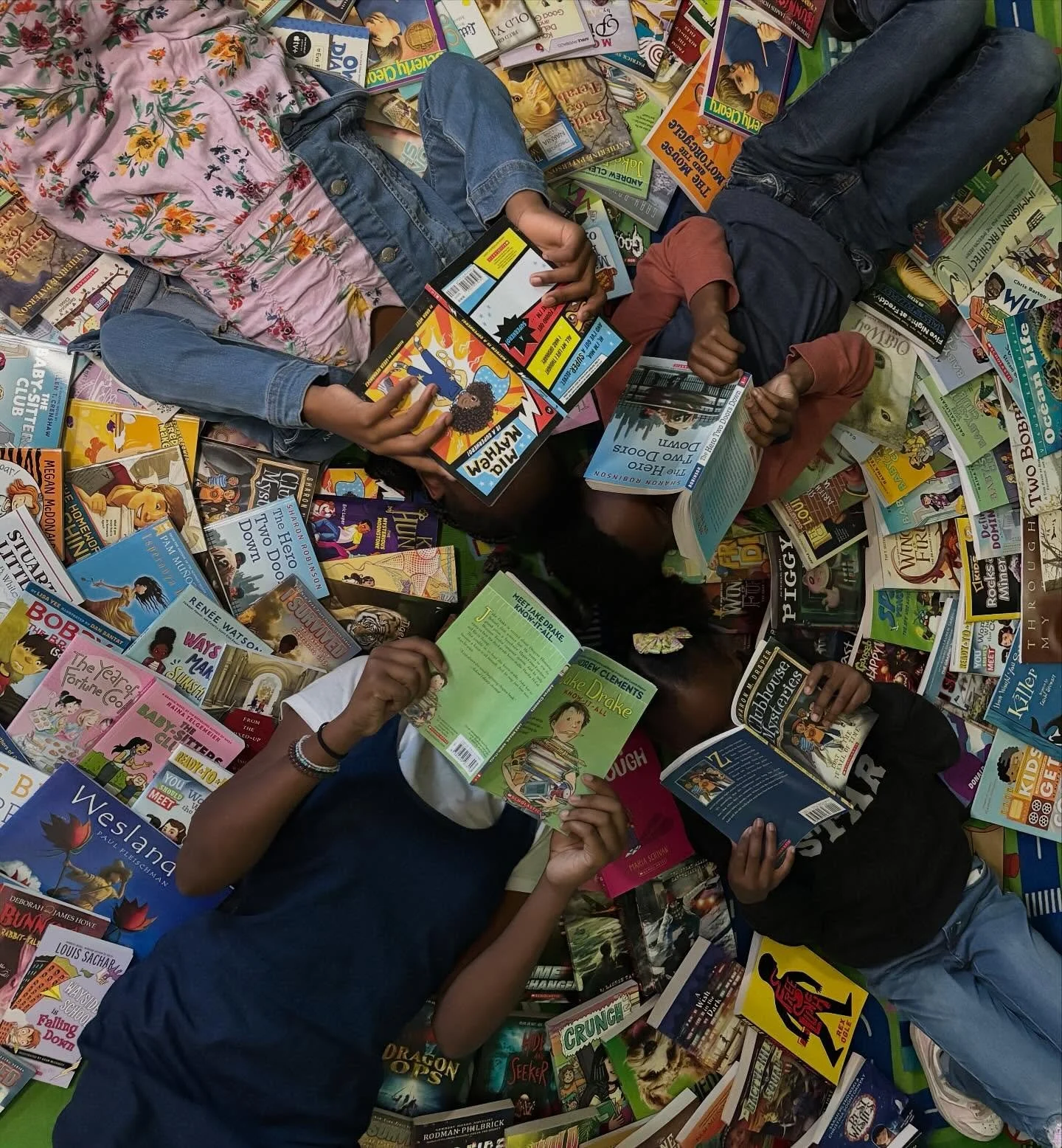 We&rsquo;re so thankful to the @govearlyliteracytn for donating over 300 books to Nurture House Group! 📚 These books will help us stock our youth library and support our mission to inspire a lifelong love of reading. 💛