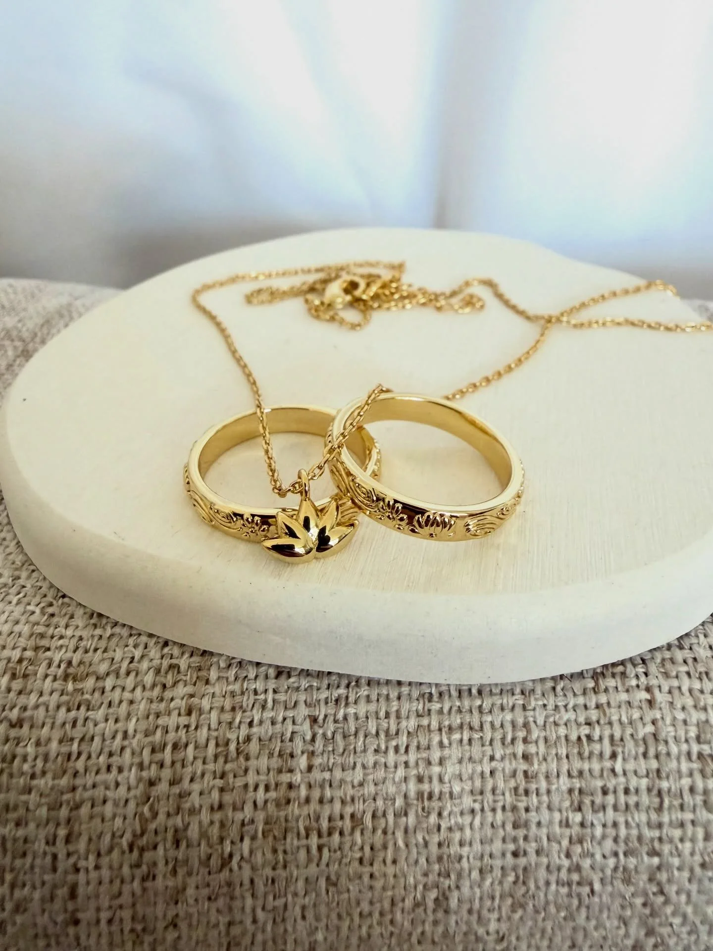 The perfect pairing 😍 shop all pieces on my website! 

#smallbuisness #smallbusinessowner #desi #desigirl #summer