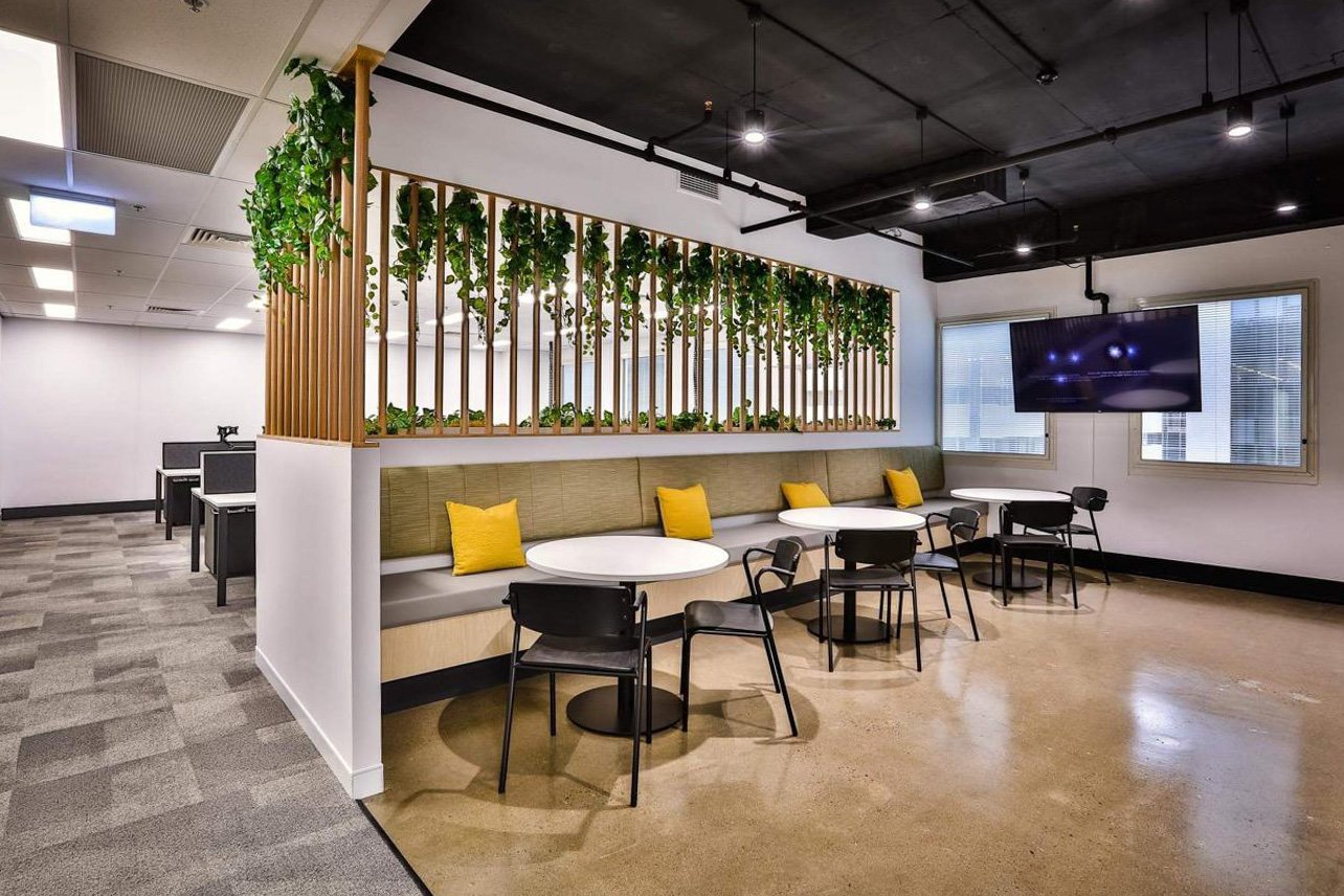Premise Office Fitout | Collaborative Workplace Design & Breakout Space Brisbane

This Premise office fitout showcases a contemporary workplace collaboration zone designed to support connection, teamwork, and informal meetings. The space features cus