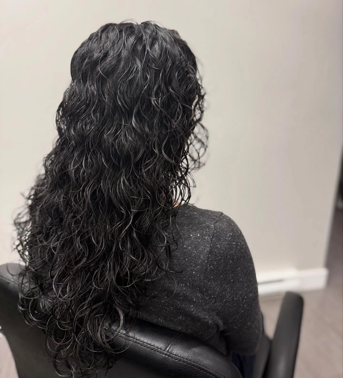 If your hair too straight , perm is good idea for  extra volume or change your style
.
.
.
#vancouverhairsalon  #vancouverhairstylist #yvrhairstylist