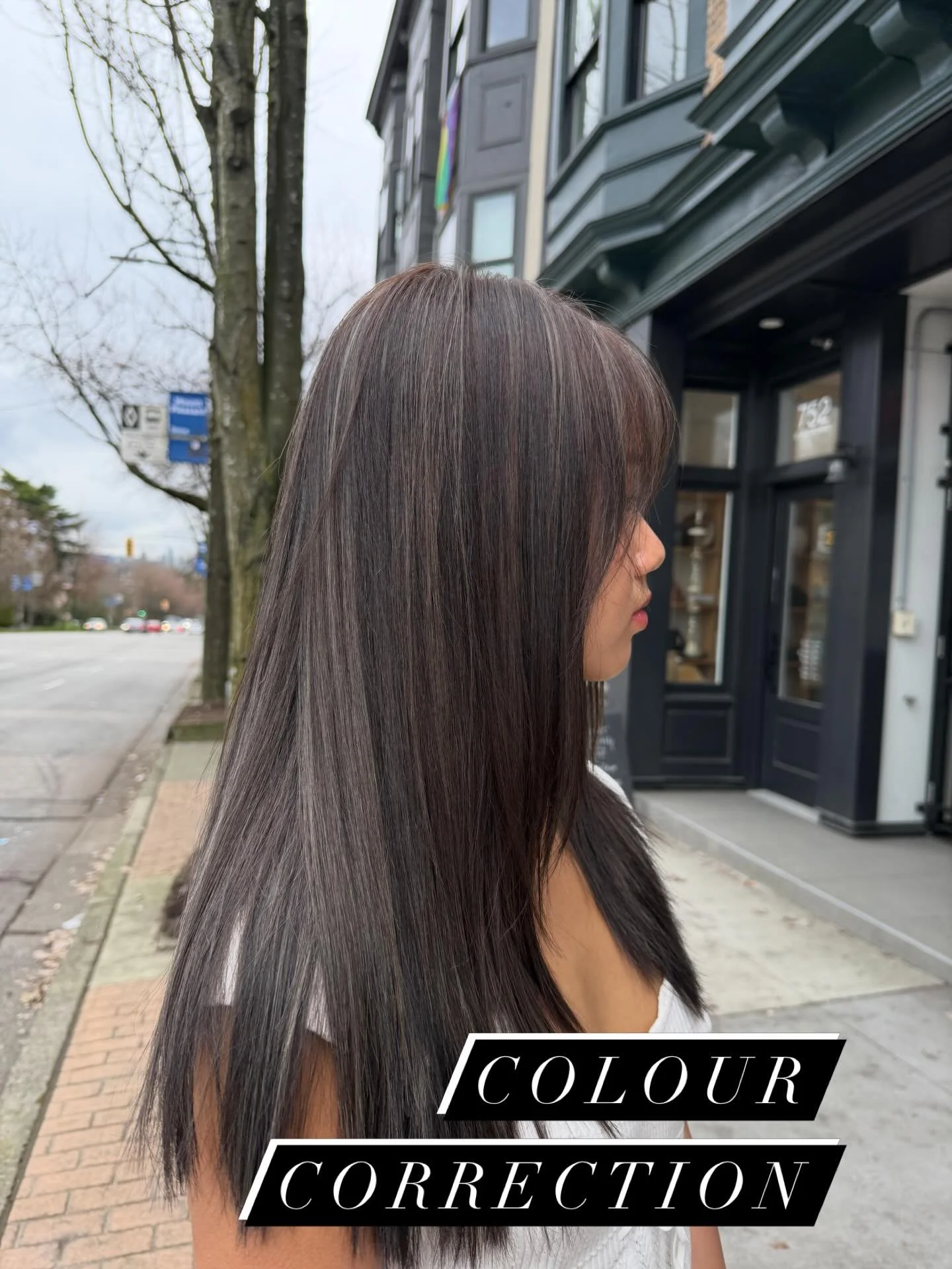 Colour and hair cut correction 
Previous :jet black dyed 
.
.
.
#vancouverhairstylist #vancouverhairsalon  #vancouverhair #yvrhair #vancouverbalayage