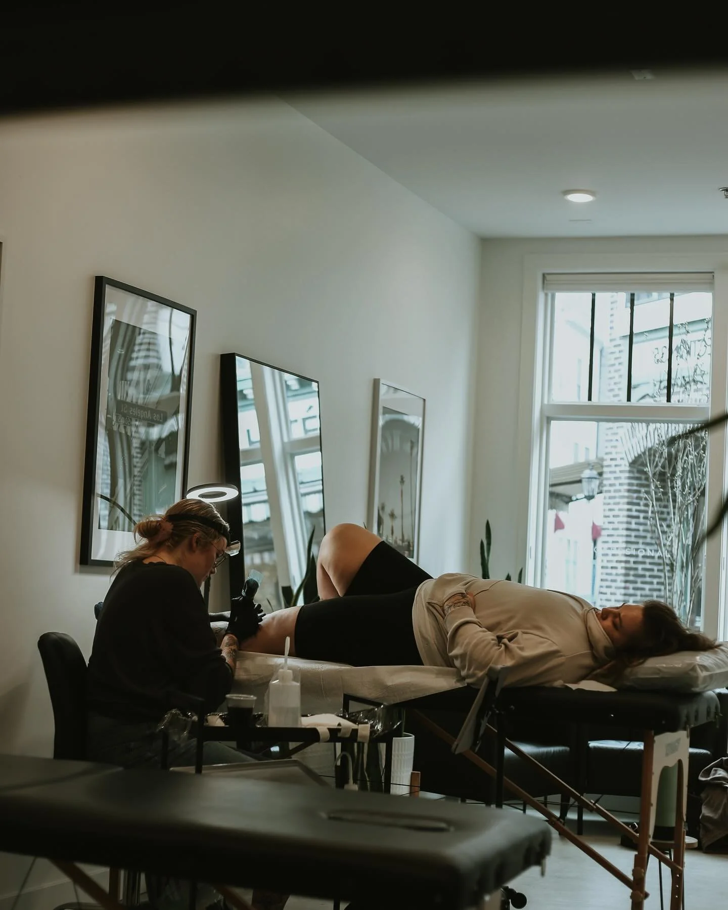 We were thrilled to have the very very talented @veryveryuncool guest spot with us the past 2 days! 

If you are interested in guest spotting at Studio Risa - please fill out the application form in our bio.

@veryveryuncool x @studioriisa