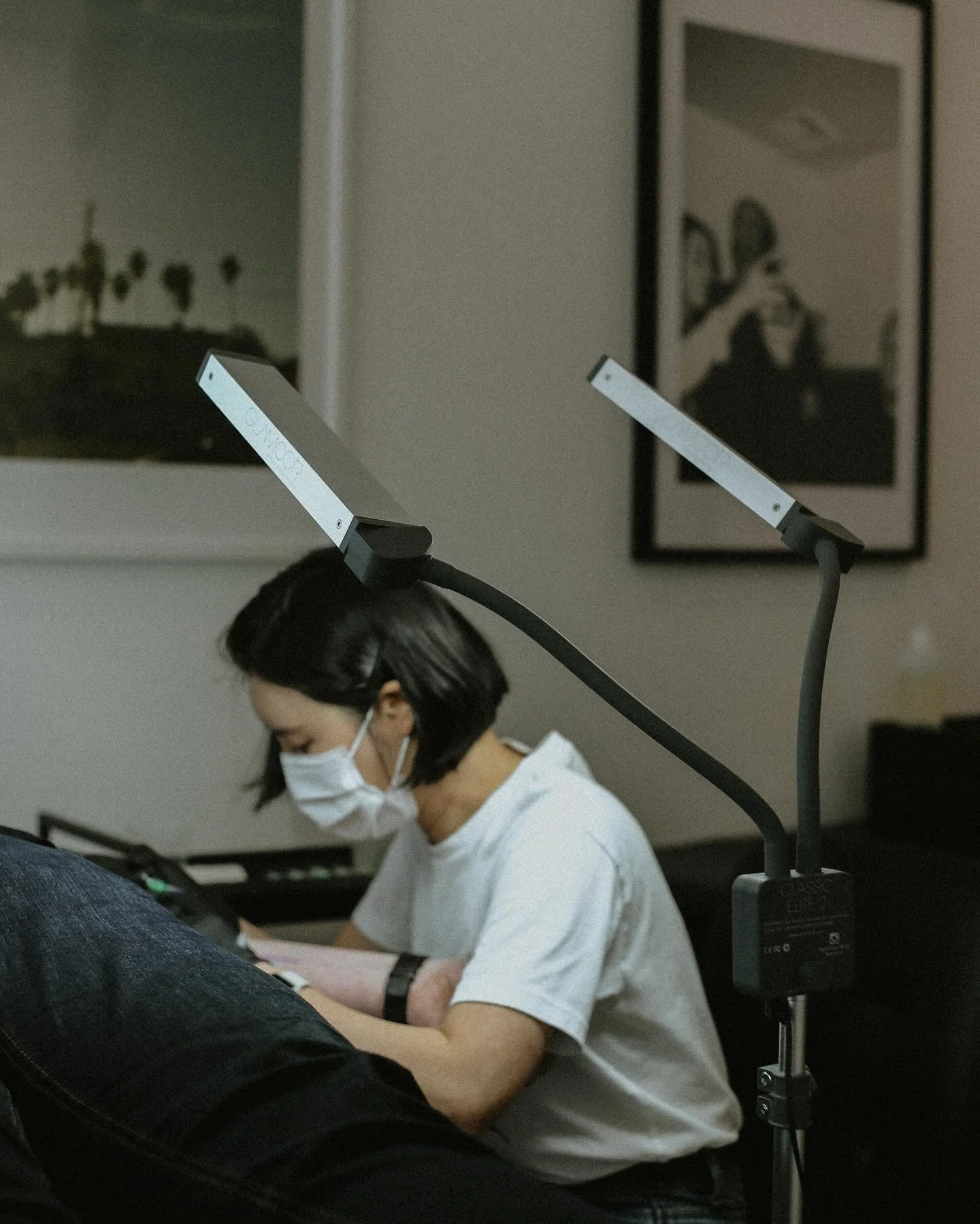 The very sweet and very talented @narot_6.49oz working away during her guest spot! ✨

If you are interested in guest spotting at Studio Risa - please fill out the application form in our bio.

@narot_6.49oz x @studioriisa

photos by @stephanieriisa