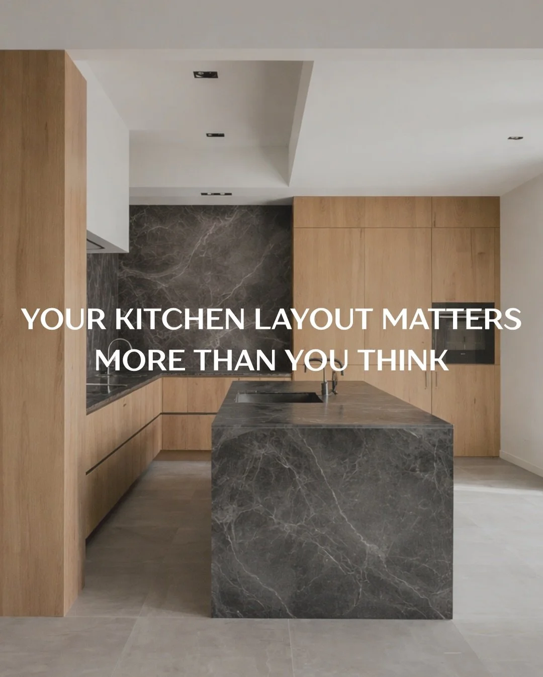 Your kitchen layout will either make your life easier&hellip; or annoy you daily.

It&rsquo;s not about the island.
It&rsquo;s not about the colour.
It&rsquo;s about flow.

Galley = efficient.
U-shape = maximum workspace.
Island = social + functional