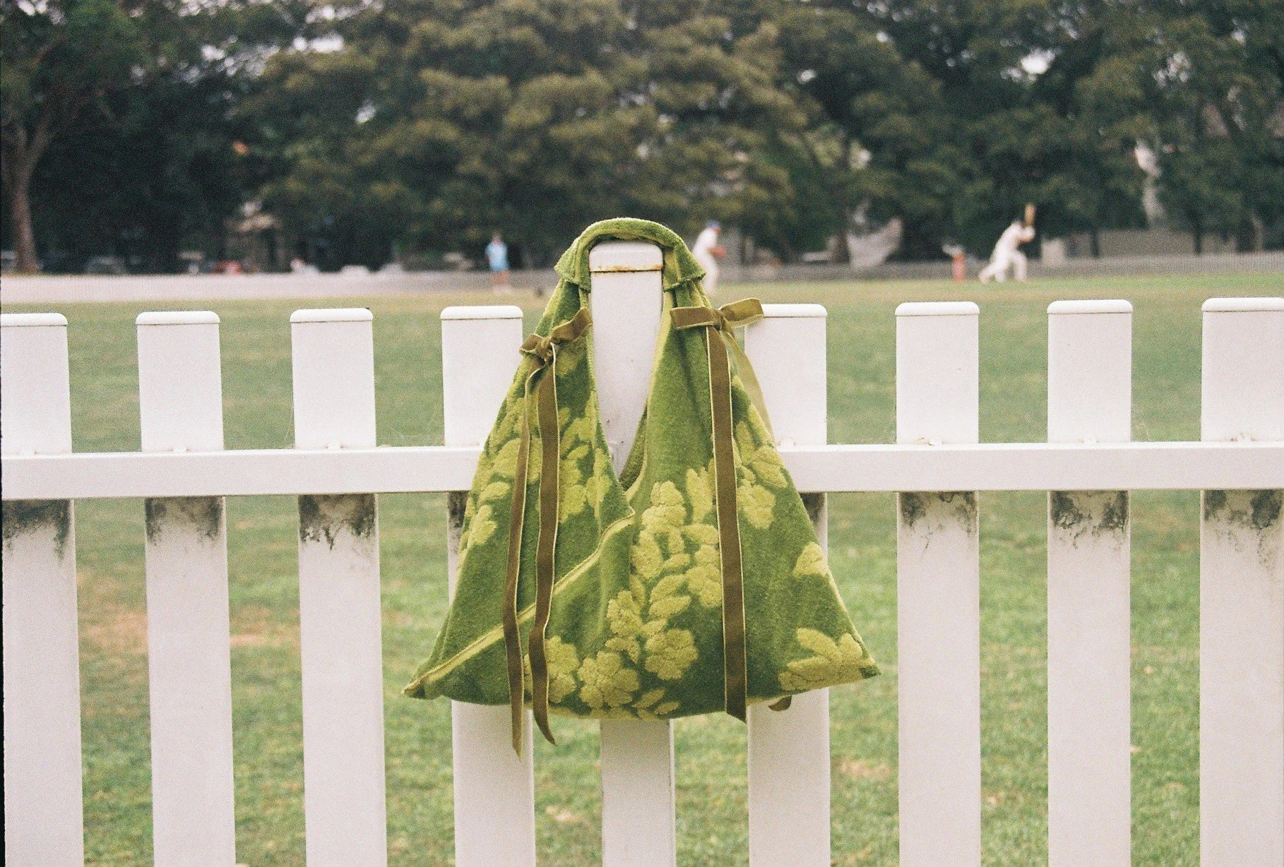 Banksia Medium Origami Bag