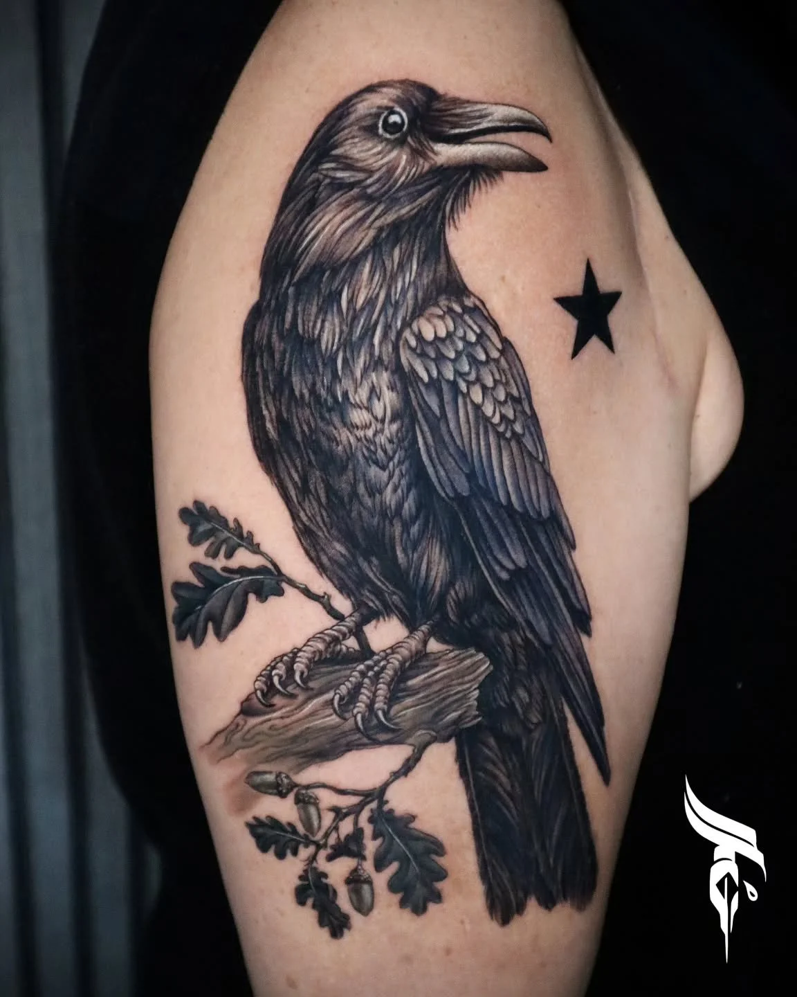 Schreib mir gerne, wenn du auch ein einzigartiges Tattoo m&ouml;chtest ✌️

#tattoo #tattoos #t&auml;towierer #tattoostudio #niedersachsen #badgandersheim #northeim #einbeck #seesen #alfeldleine #g&ouml;ttingen