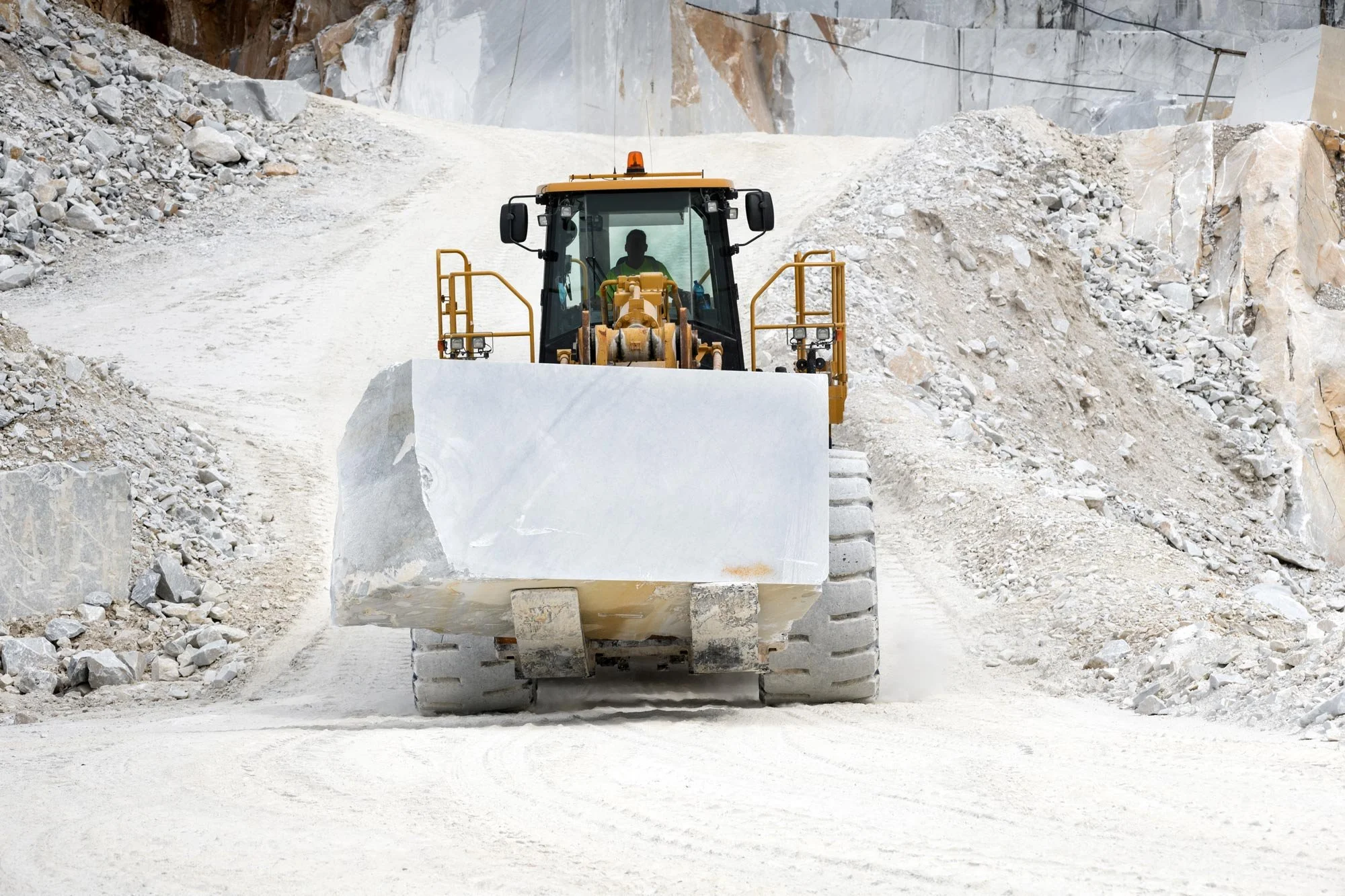 liticalia-stone-header-004.jpg