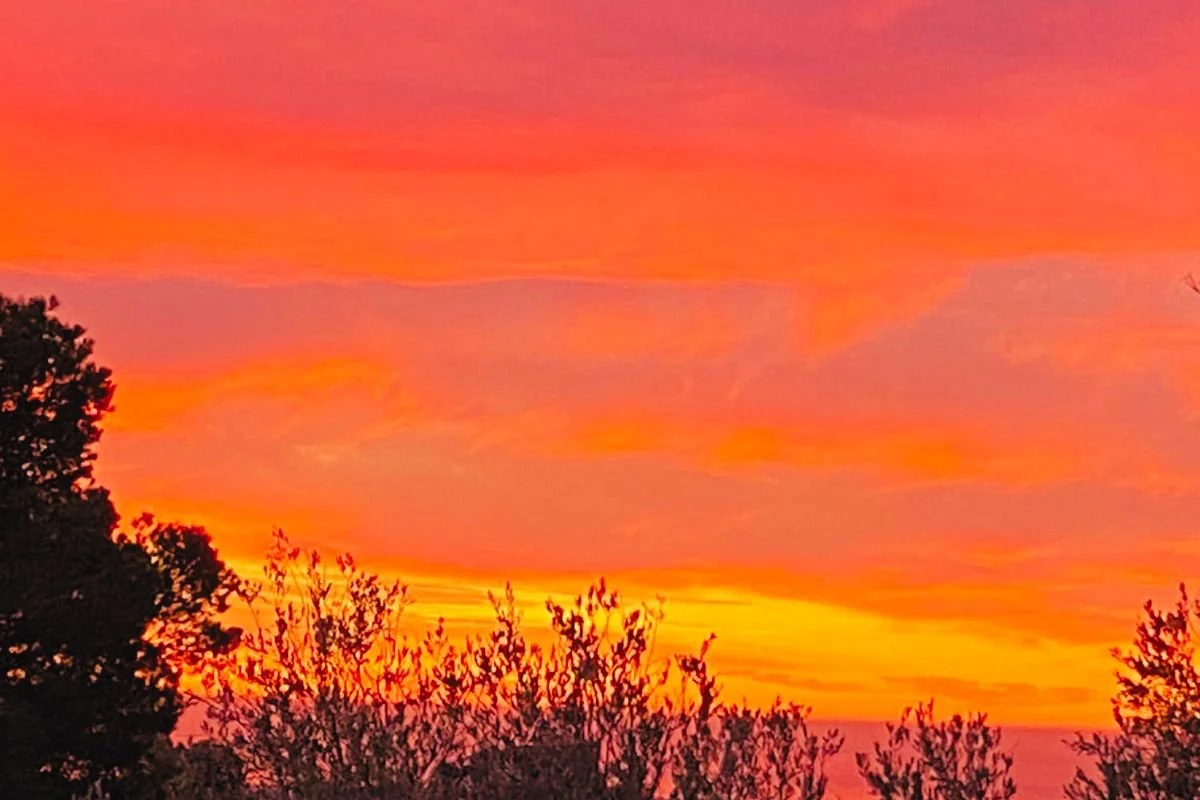 het uitzicht als de zon ondergaat