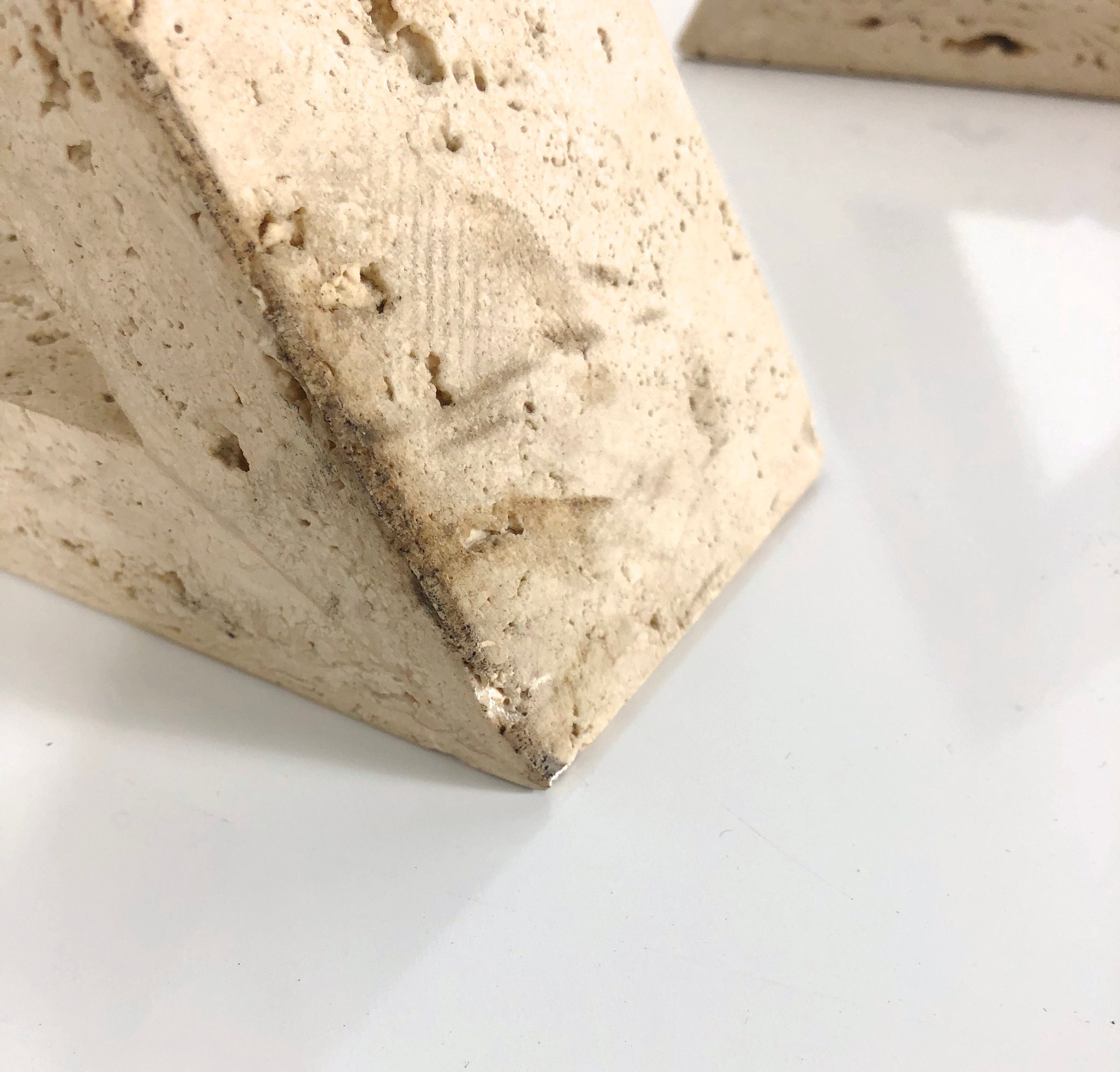 https://i.etsystatic.com/8898795/r/il/f5882e/1679665340/il_fullxfull.1679665340_9lxq.jpg
