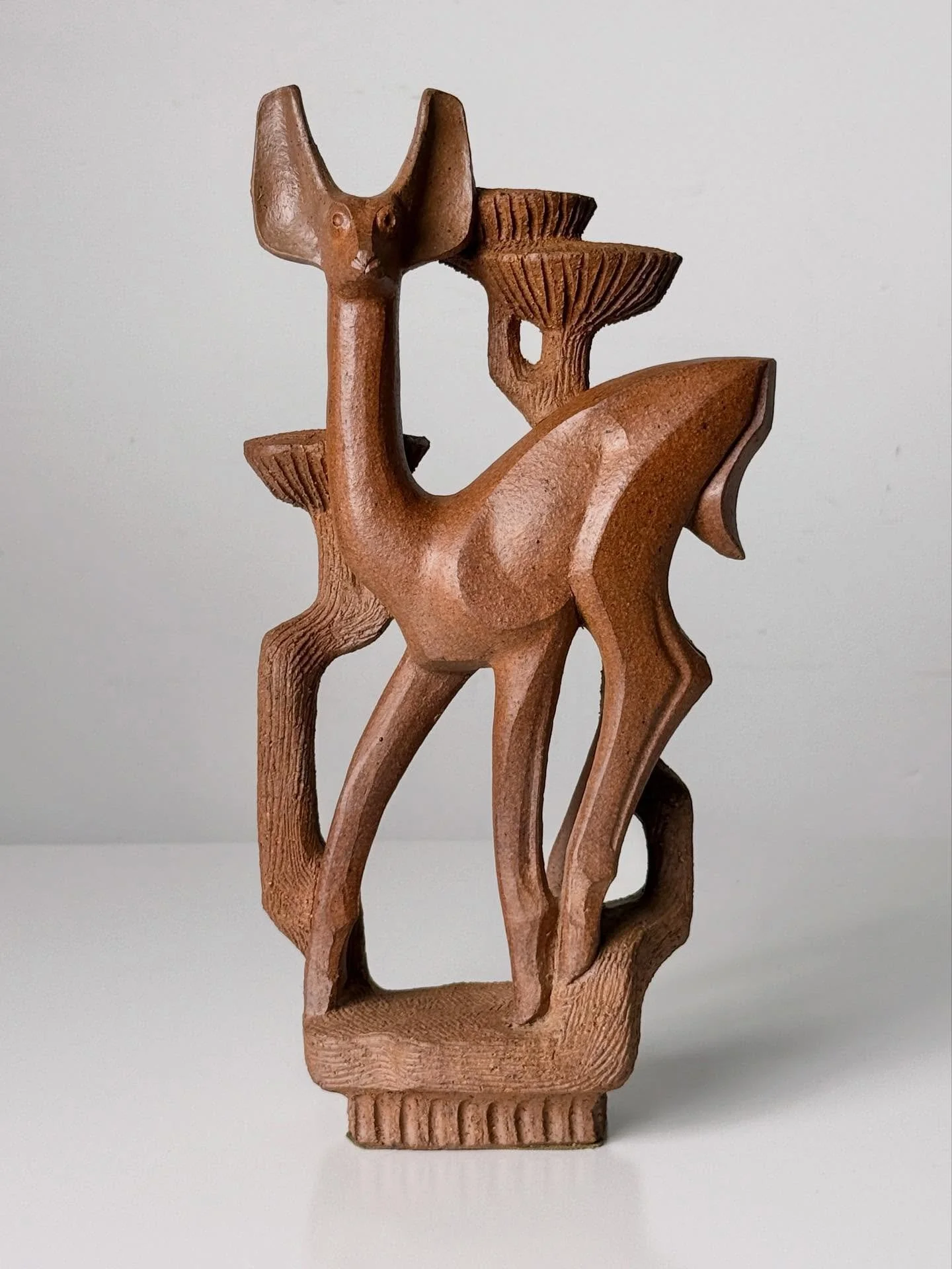 Betty Davenport Ford 🦌. From the collection of Carl Benkert, who worked alongside Betty&rsquo;s husband Harold at General Motors in the early 1950&rsquo;s. #bettydavenportford #carlbenkert #americancraft #ceramics #californiamodernism #studiopottery