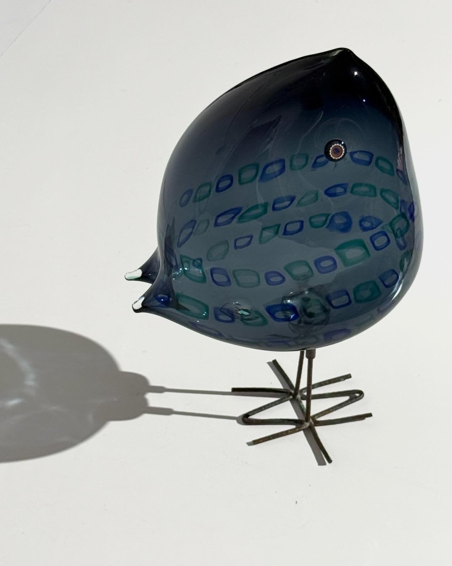 🐦 #alessandropianon #pulcino #vistosi #italianglass #midcenturymodern