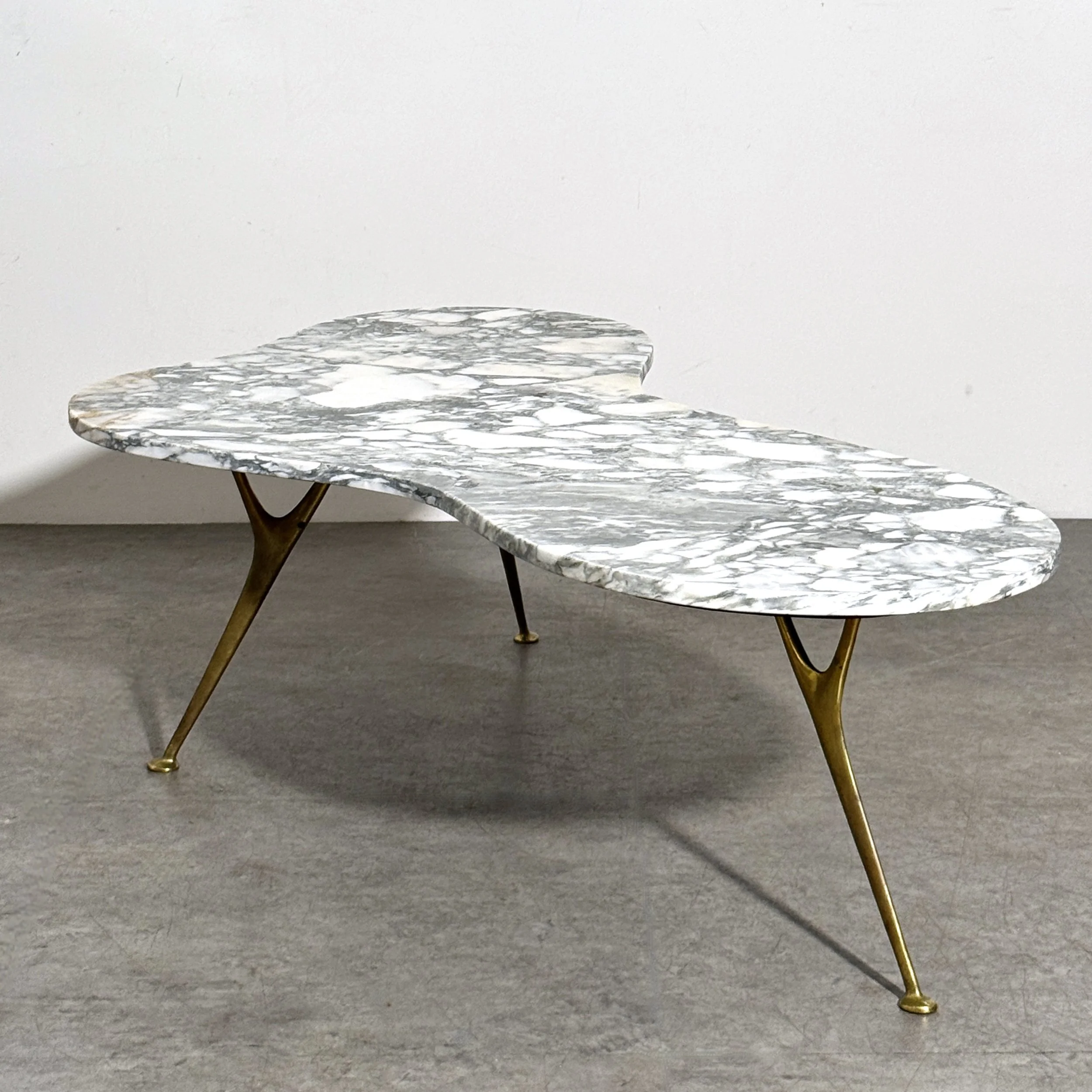 Sculptural Italian Biomorphic Coffee Table in Breccia Marble and Brass 1950's