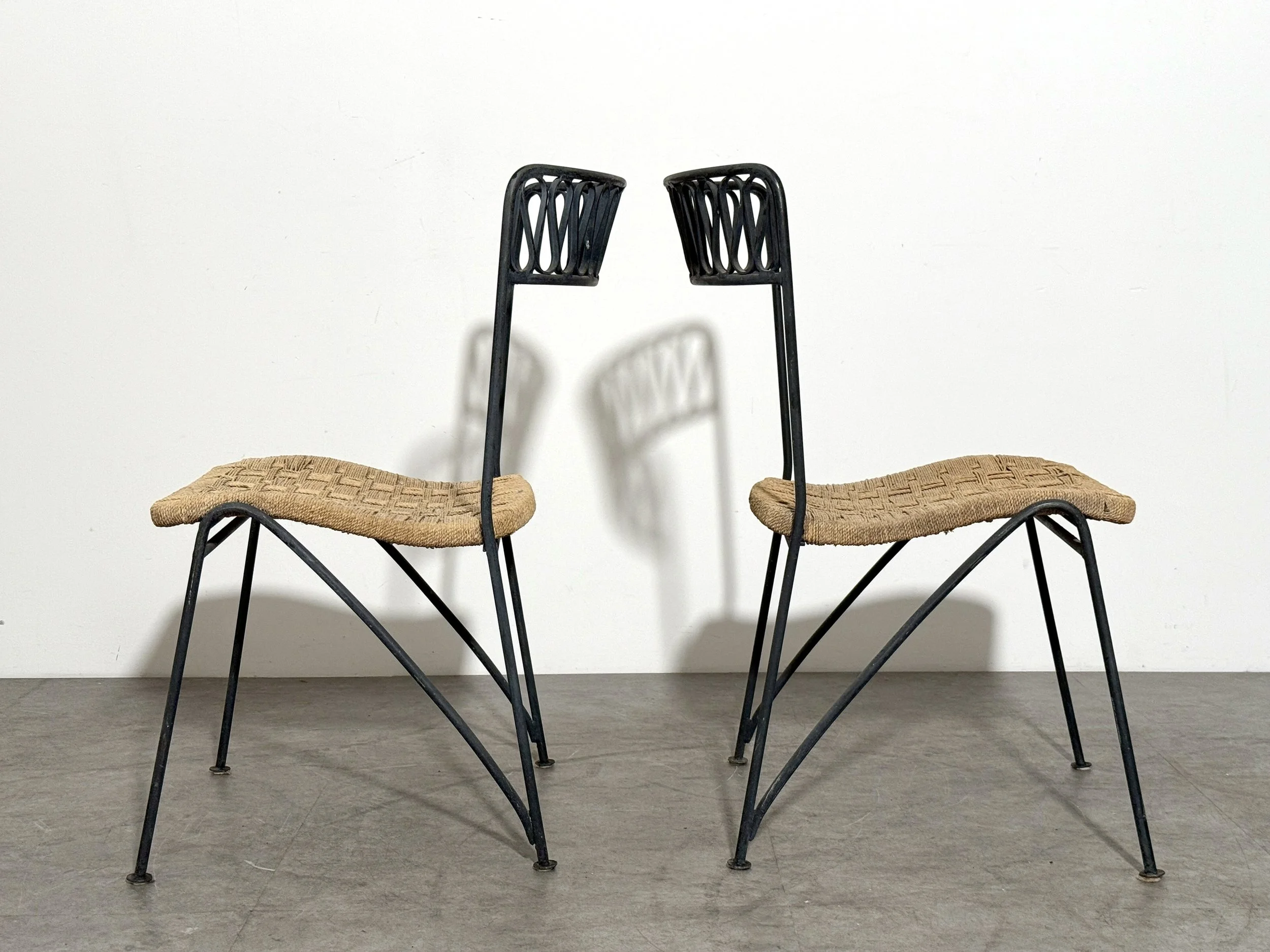 vintage mid century modern italian outdoor dining chairs wroght iron woven seat bistro chairs tempestini salterini ribbon chairs set rare italian outdoor chairs sculptural iron patio chairs