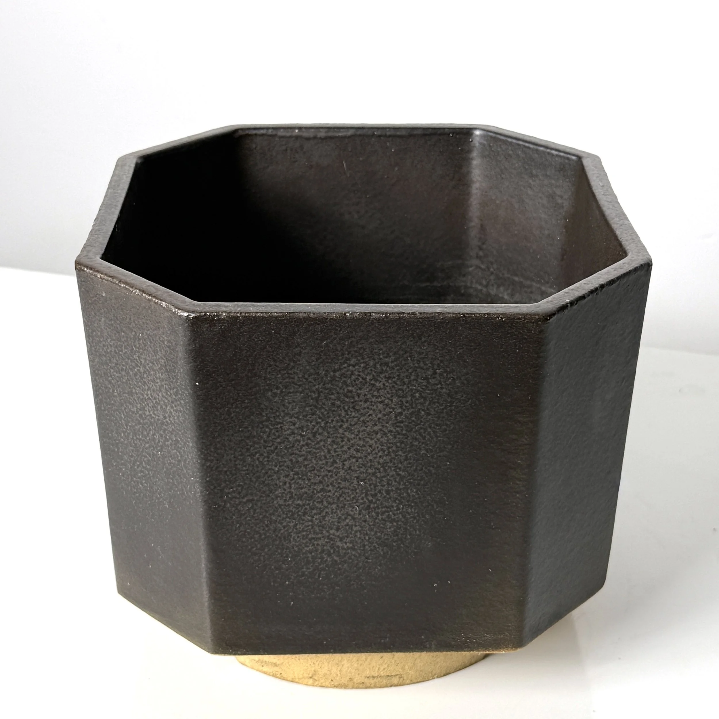 vintage mid century modern detroit michigan architectural pottery planter rare black geometric modernist planter david gil bennington potters mid century modern planter 1960s