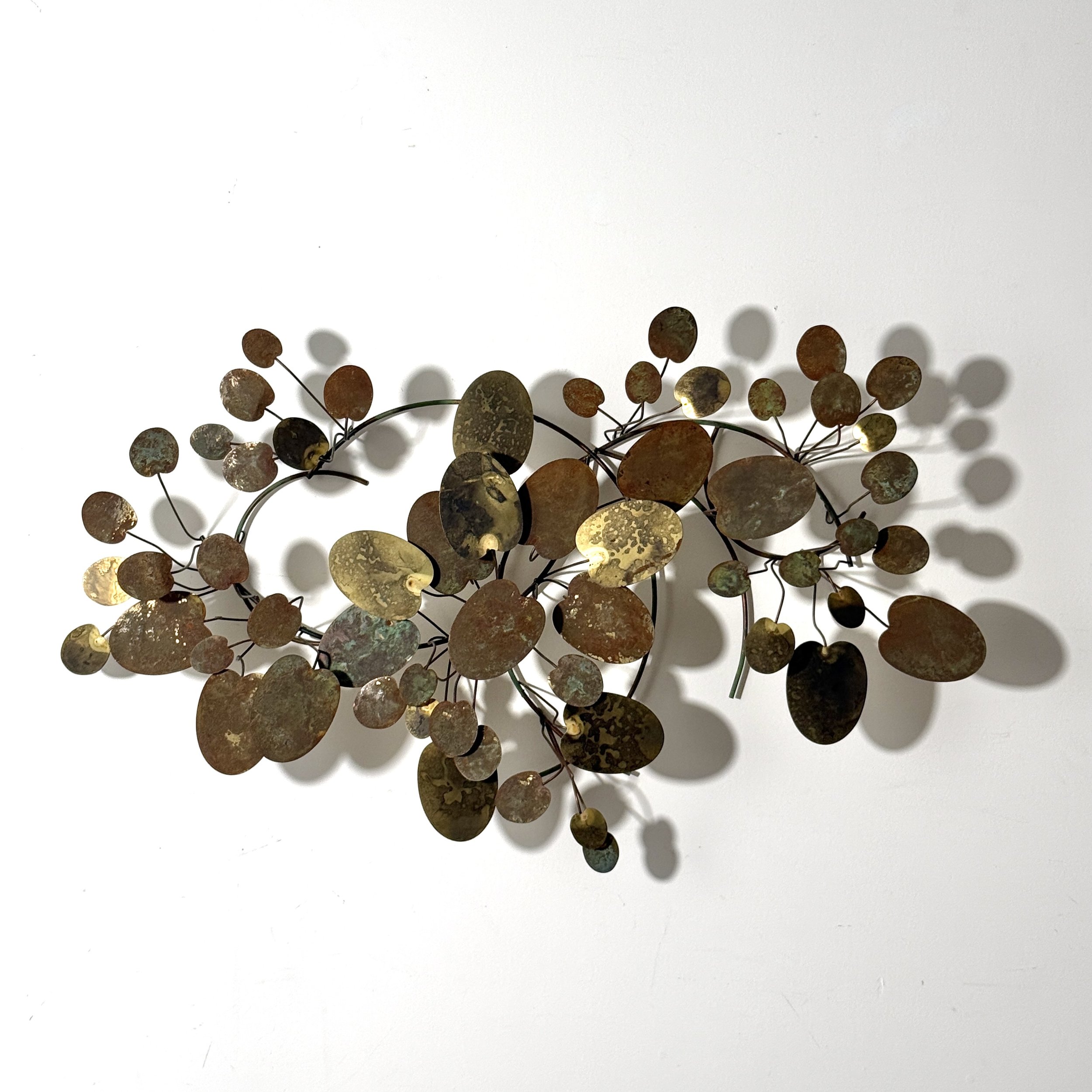 vintage mid century modern curtis jere brass abstract wall sculpture wall art raindrops lily pad organic abstract metal wall sculpture three dimensional metal wall hanging